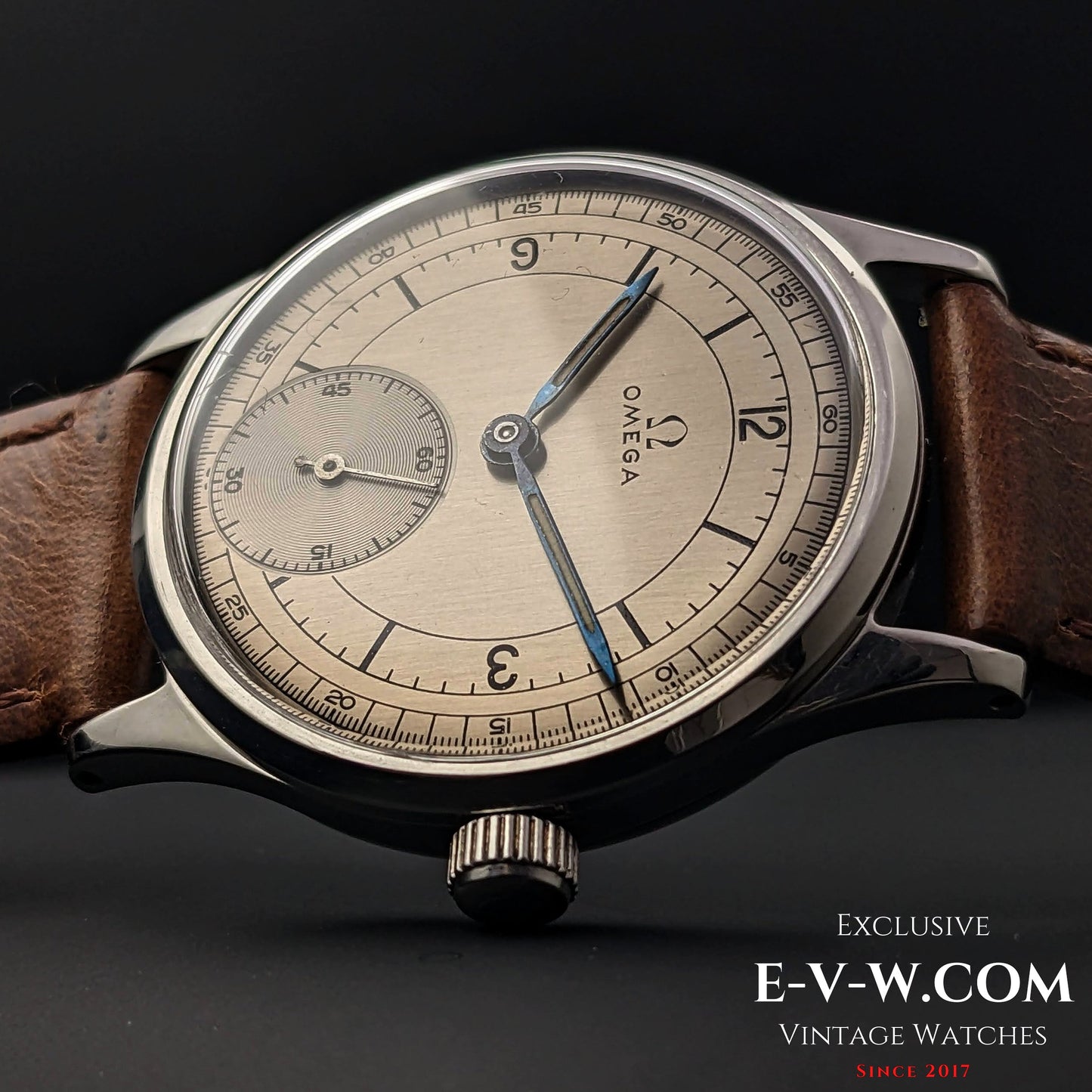 Omega Sector Dial / Ref 30T2 / Cal 265 (30T2 family) / Rare Dennison Case / Vintage 1950
