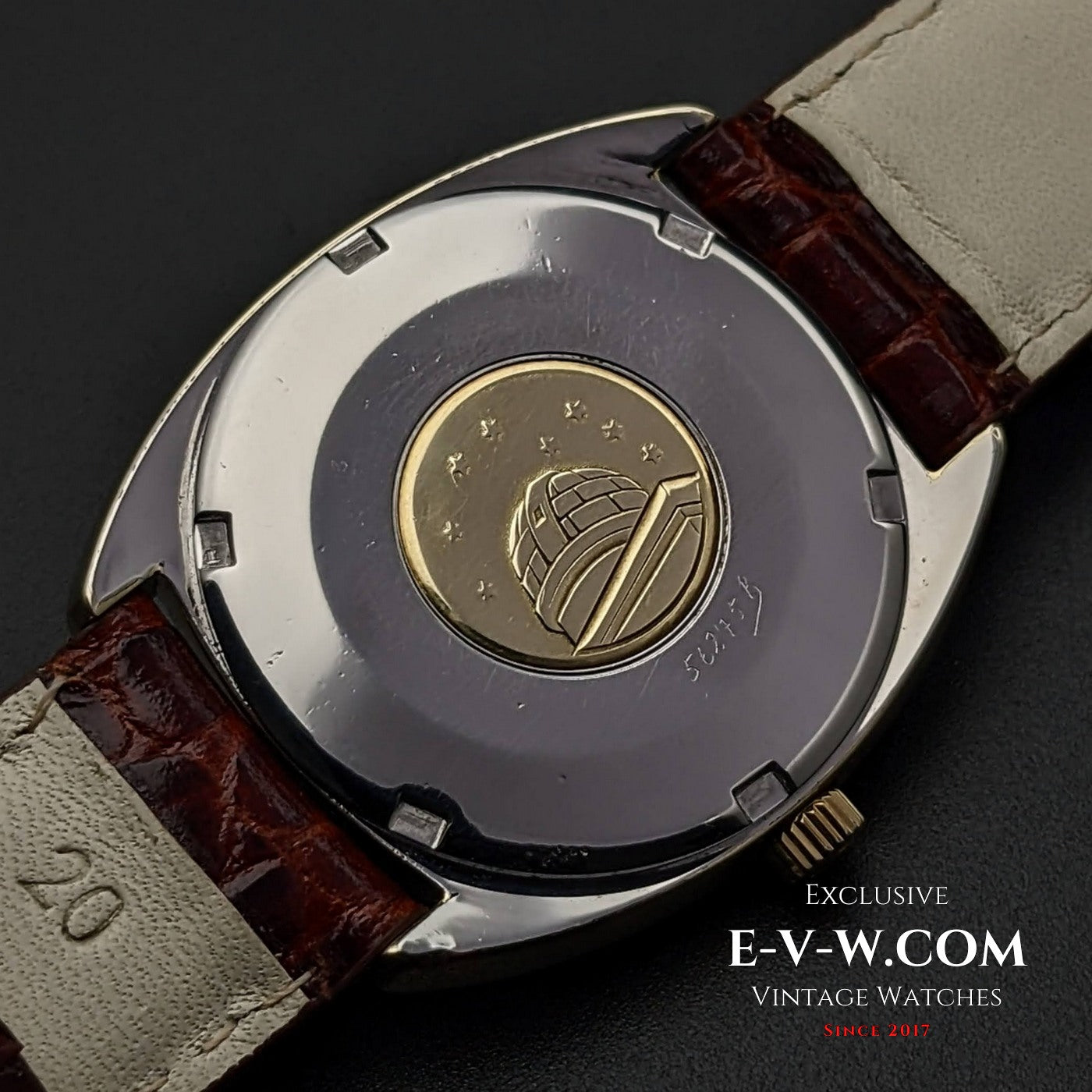 Vintage Omega Constellation C-line Automatic Chronometer / Ref 168017 / Steel Gold / Vintage 1969