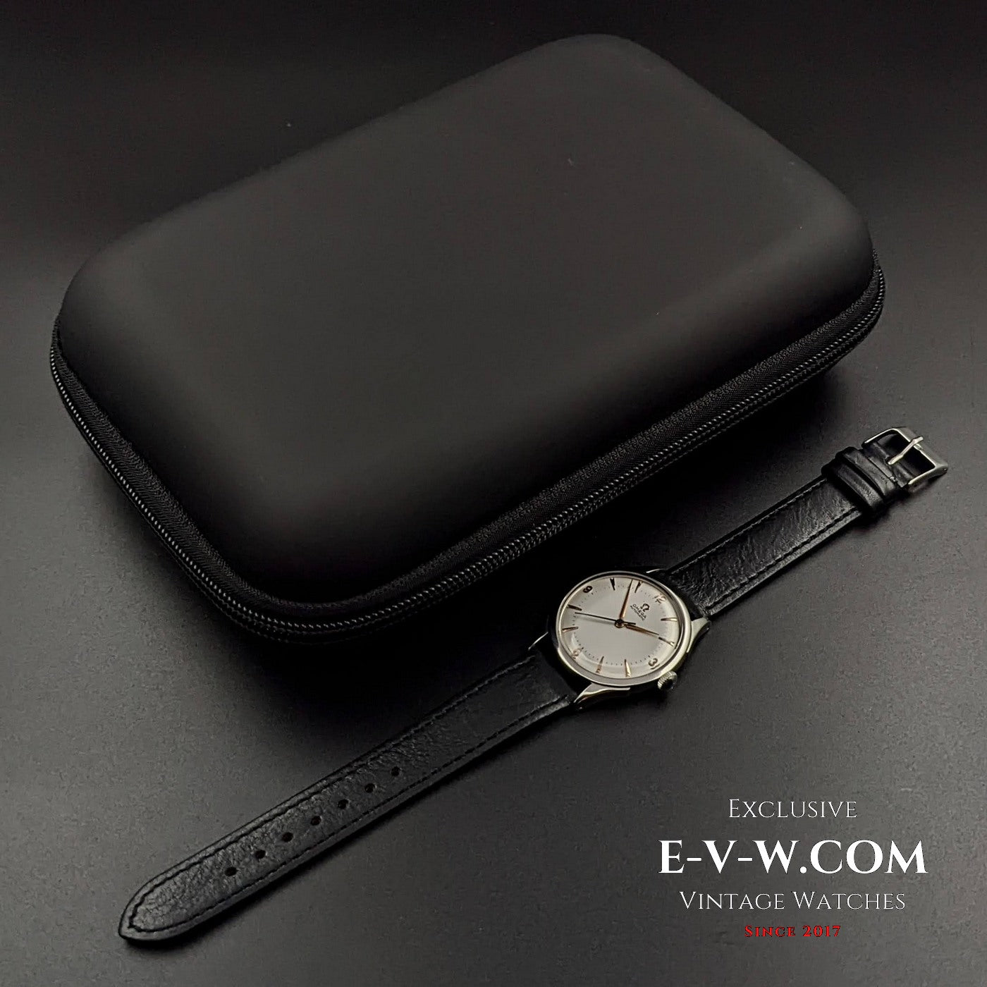 Very Rare frist bumper caliber Omega Automatic 28.10RA PC / Ref 2421 4 / Fancy lugs / Vintage 1944 / Fully Serviced