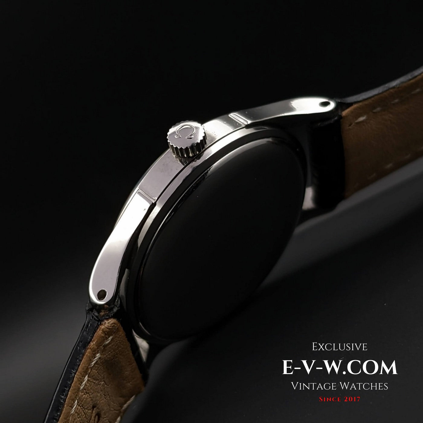 Omega Automatic / Black Dial  - Cal 28.10RA PC - Ref.2375/1