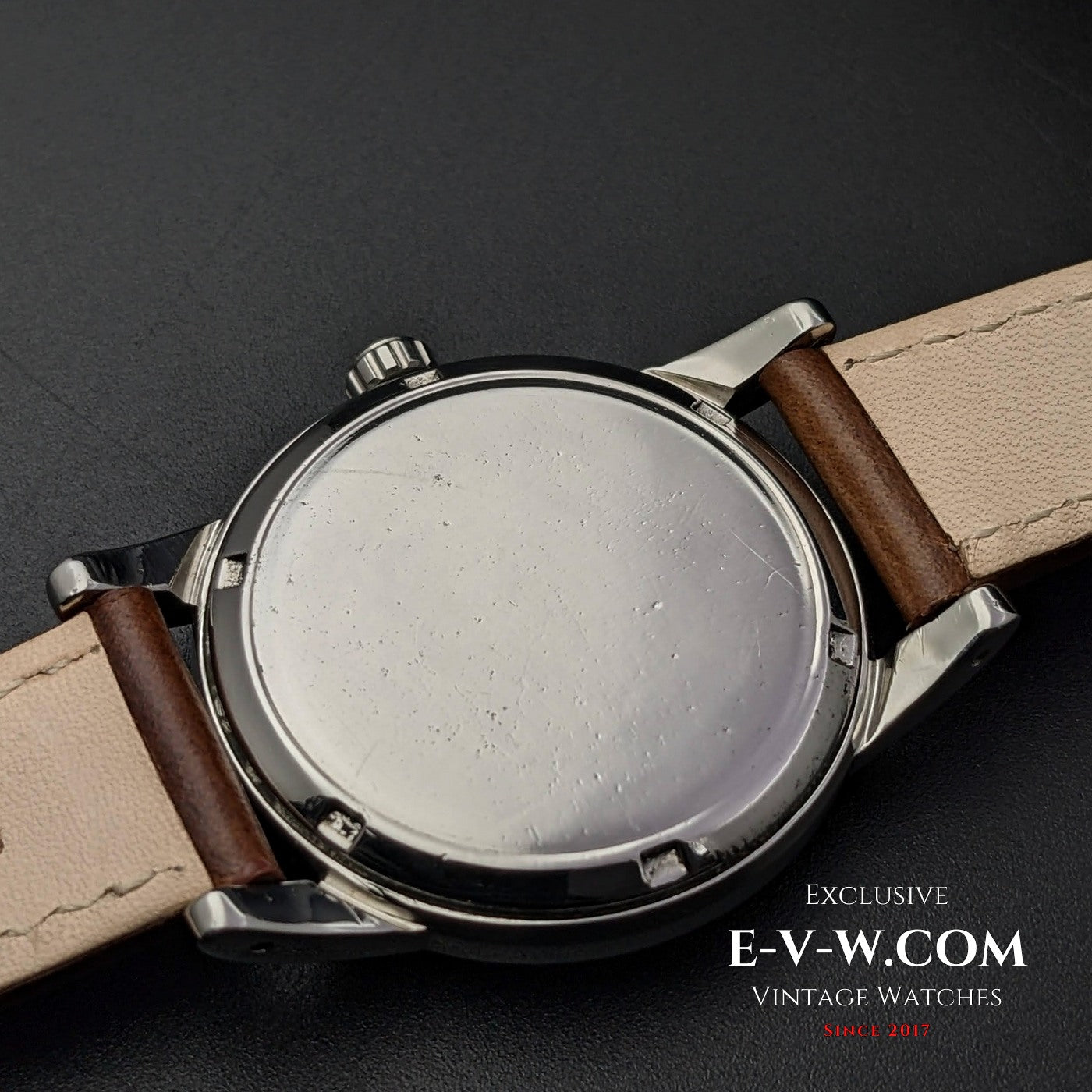 Omega Automatic Bumper ref 2493 8 / Cal 332 / Vintage 1952 / Fully Serviced