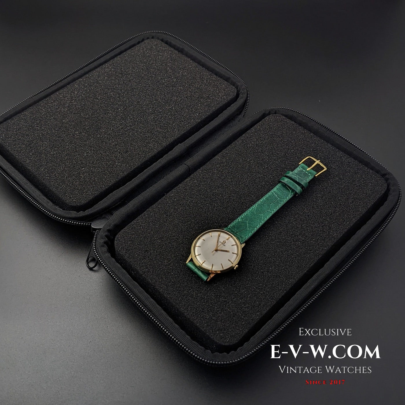 Omega Unique / 14K Solid Gold / Ref 131.041 / Rare Vintage 1970 / Fully Serviced