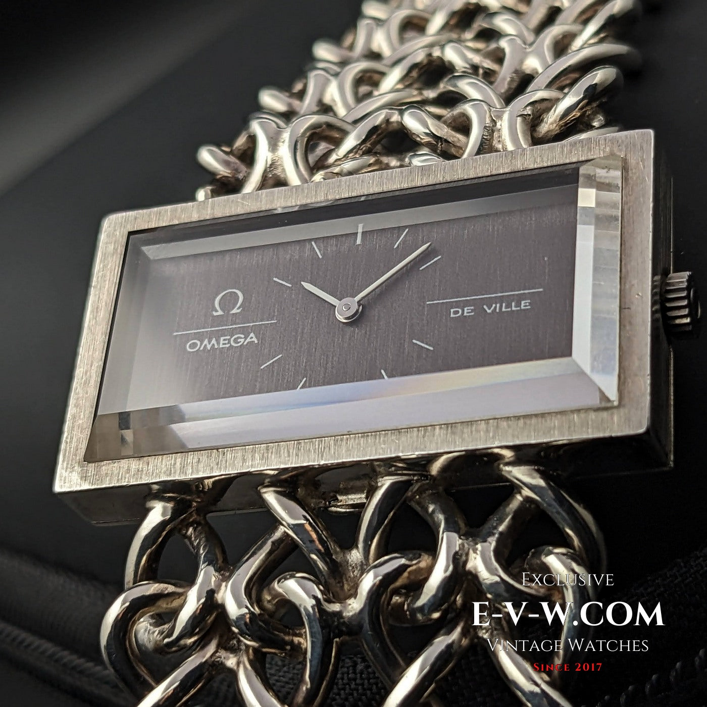 Omega De Ville Very Rare Vintage DE VILLE JEUX D'ARGENT 0,925 Silver / Sapphire Cristal / RS 711.1892