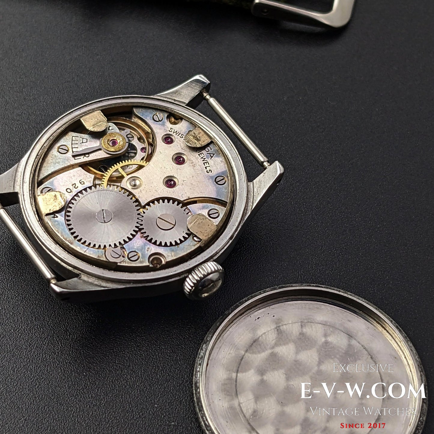 Rare Omega Officer/  WW2 for the Swedish Officers/ Cal. 26.5 SOB T2 / Vintage 1939 / Military