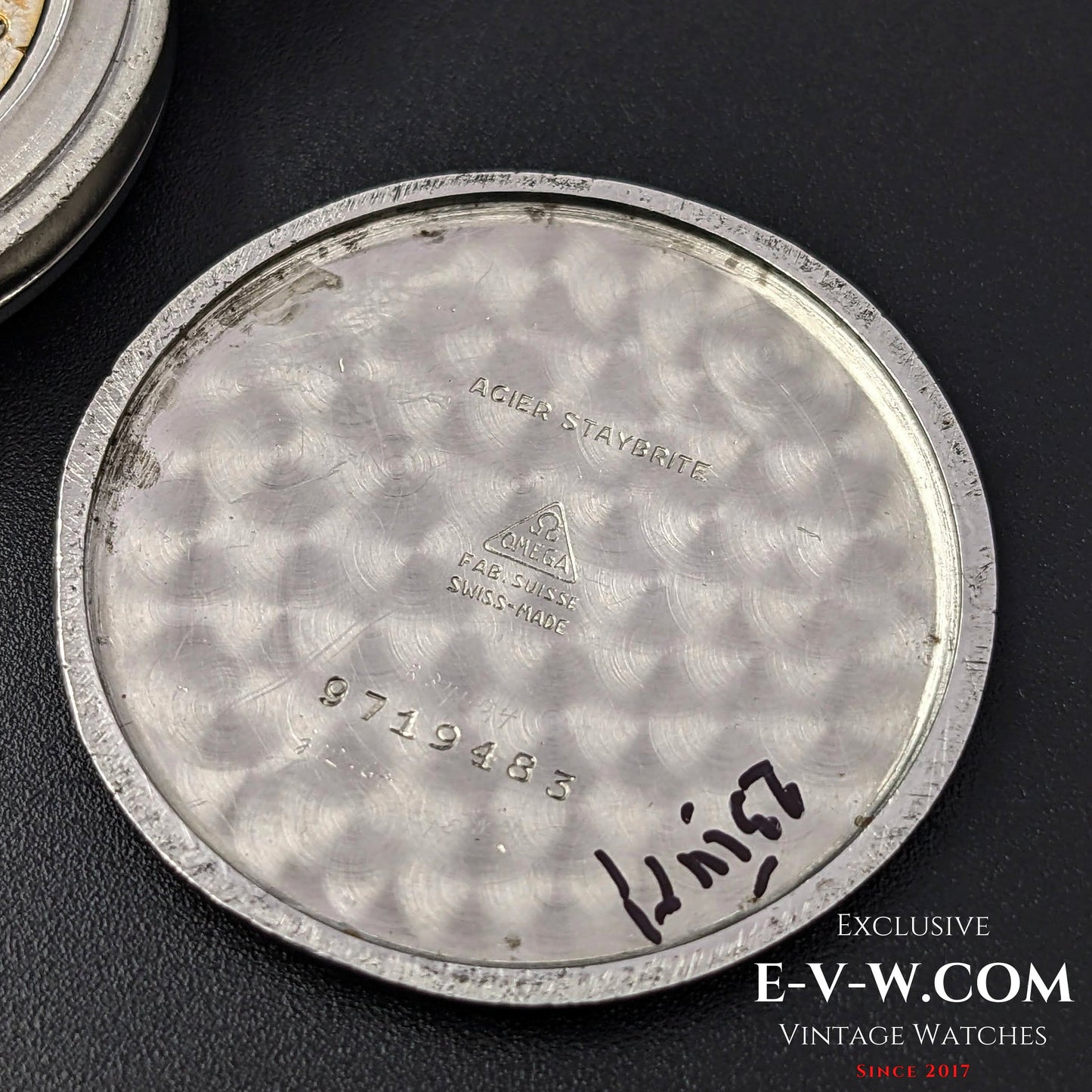 Omega Black Sector Dial / Pontifex Hands / cal.26.5 / Vintage 1935