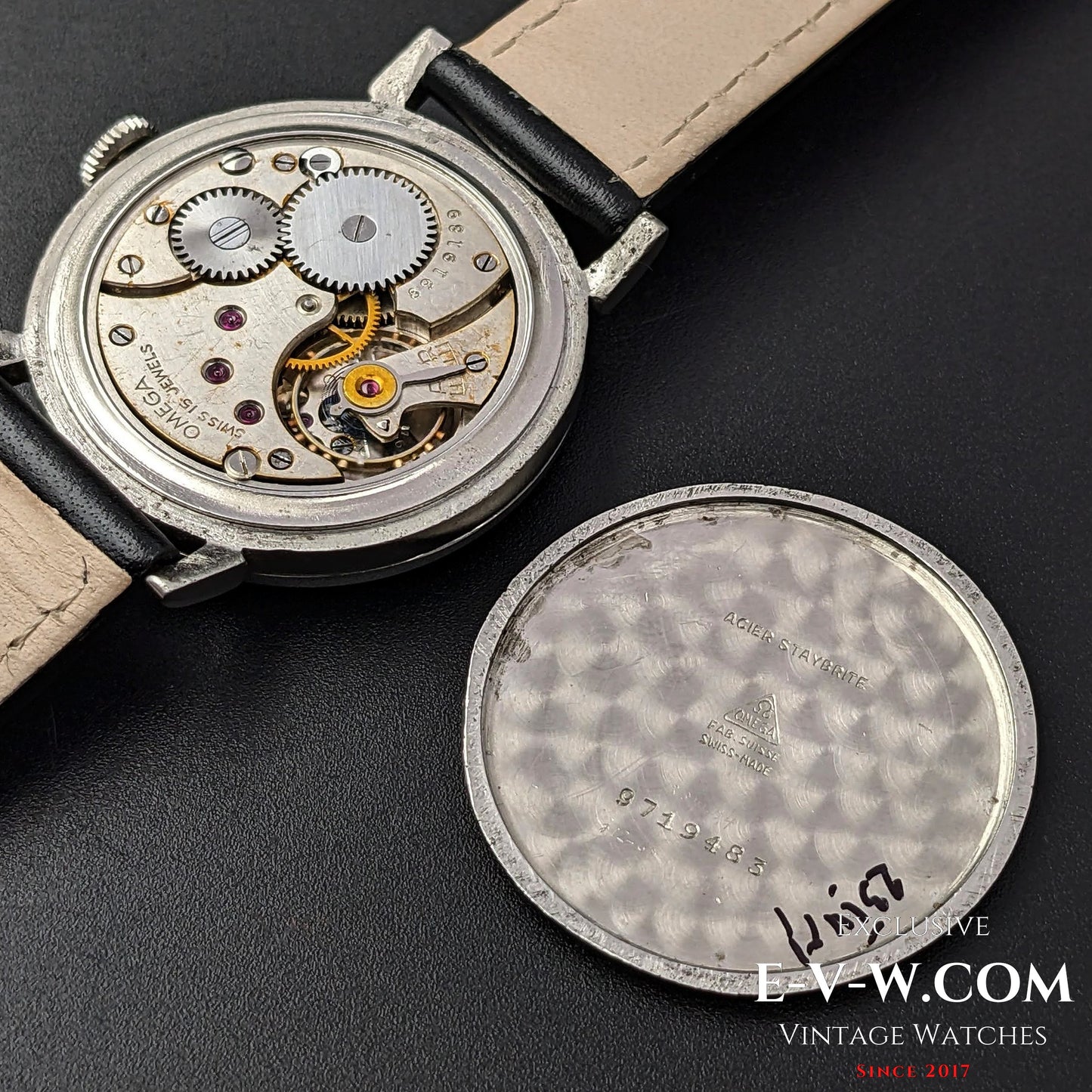 Omega Black Sector Dial / Pontifex Hands / cal.26.5 / Vintage 1935