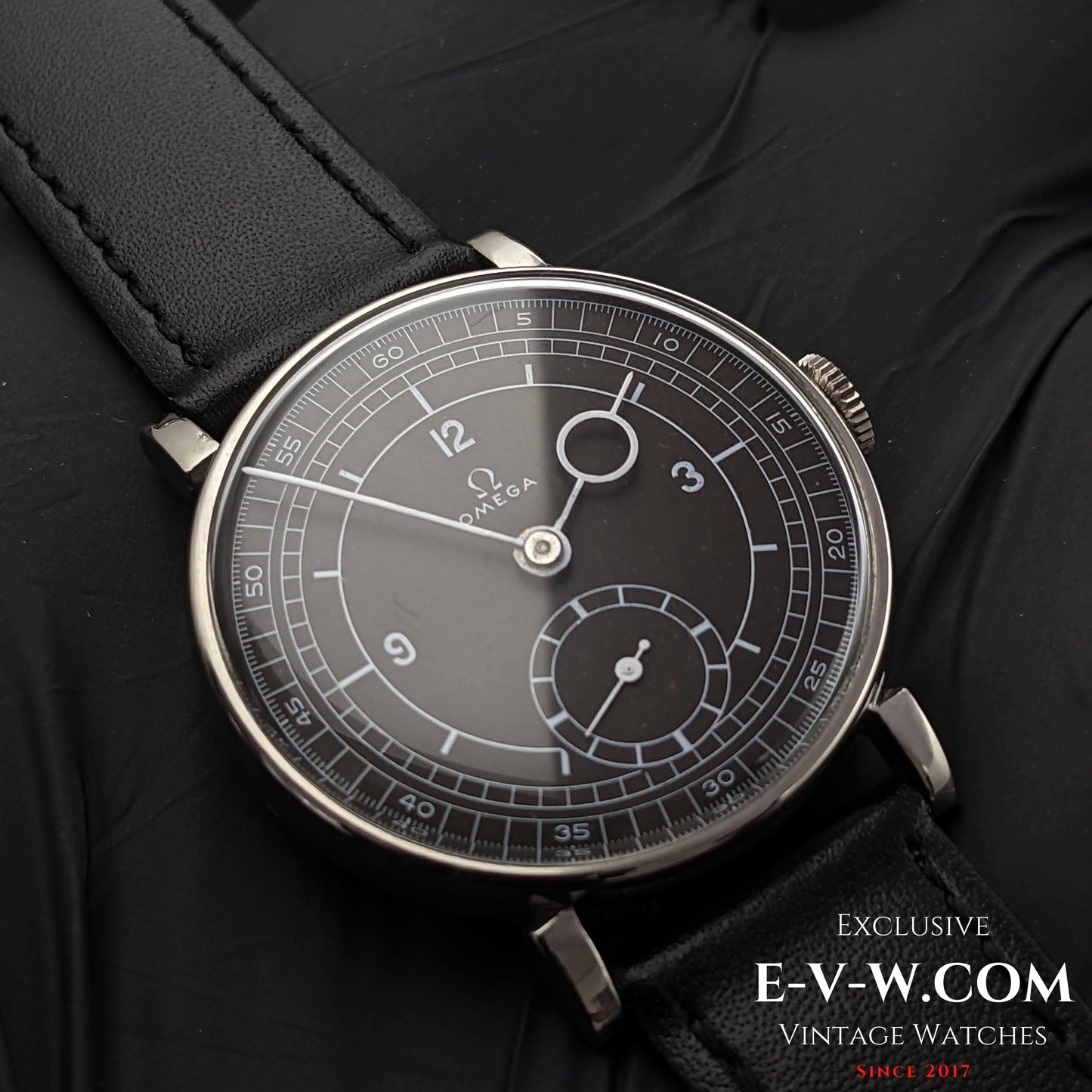 Omega Black Sector Dial / Pontifex Hands / cal.26.5 / Vintage 1935