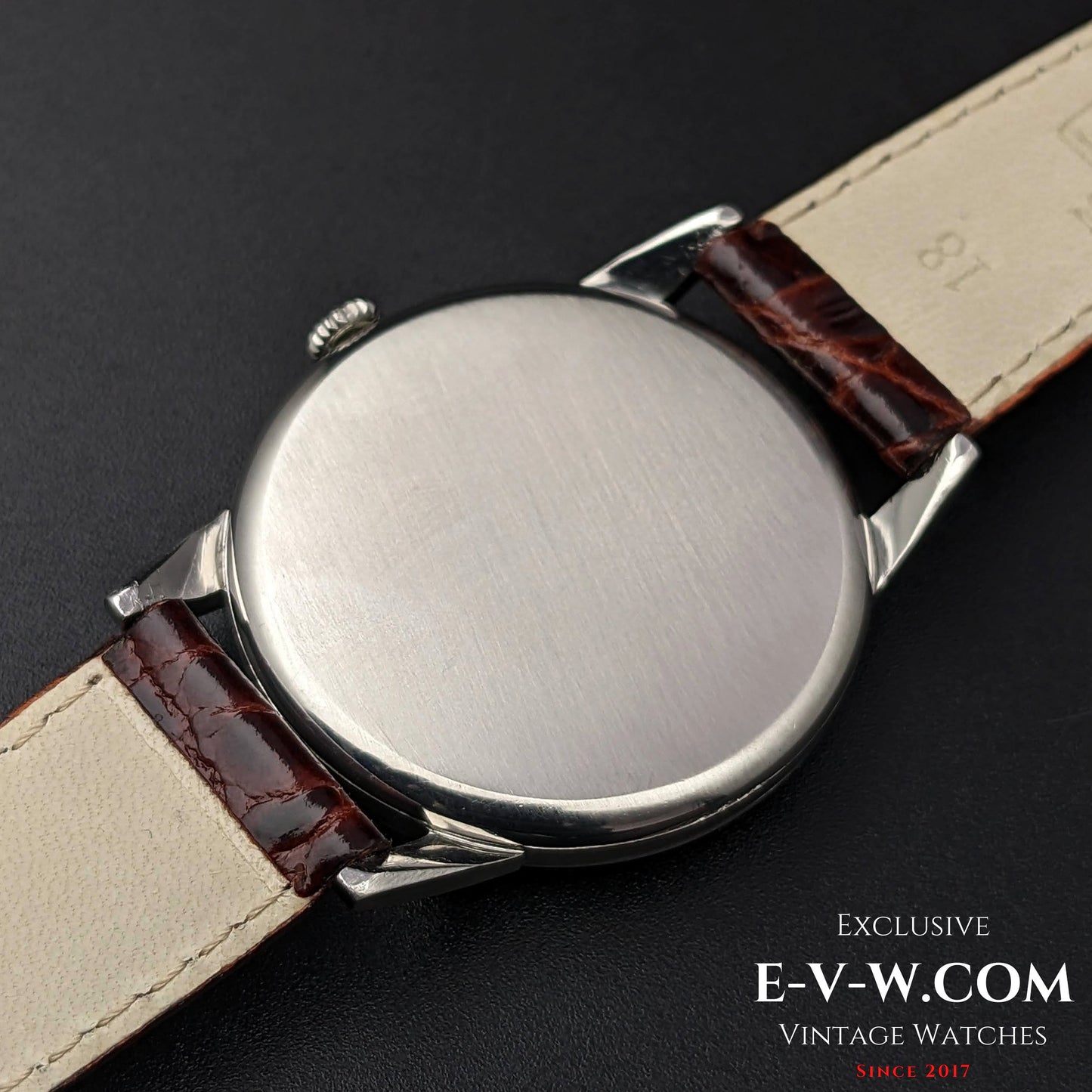 Longines Calatrava Classic / Red Dial  / cal. 30L / Vintage 1961