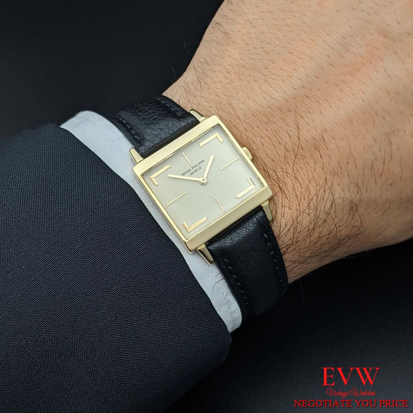 vintage watch Patek Philippe Square 18k Gold ref 3406 - e-v-w.com