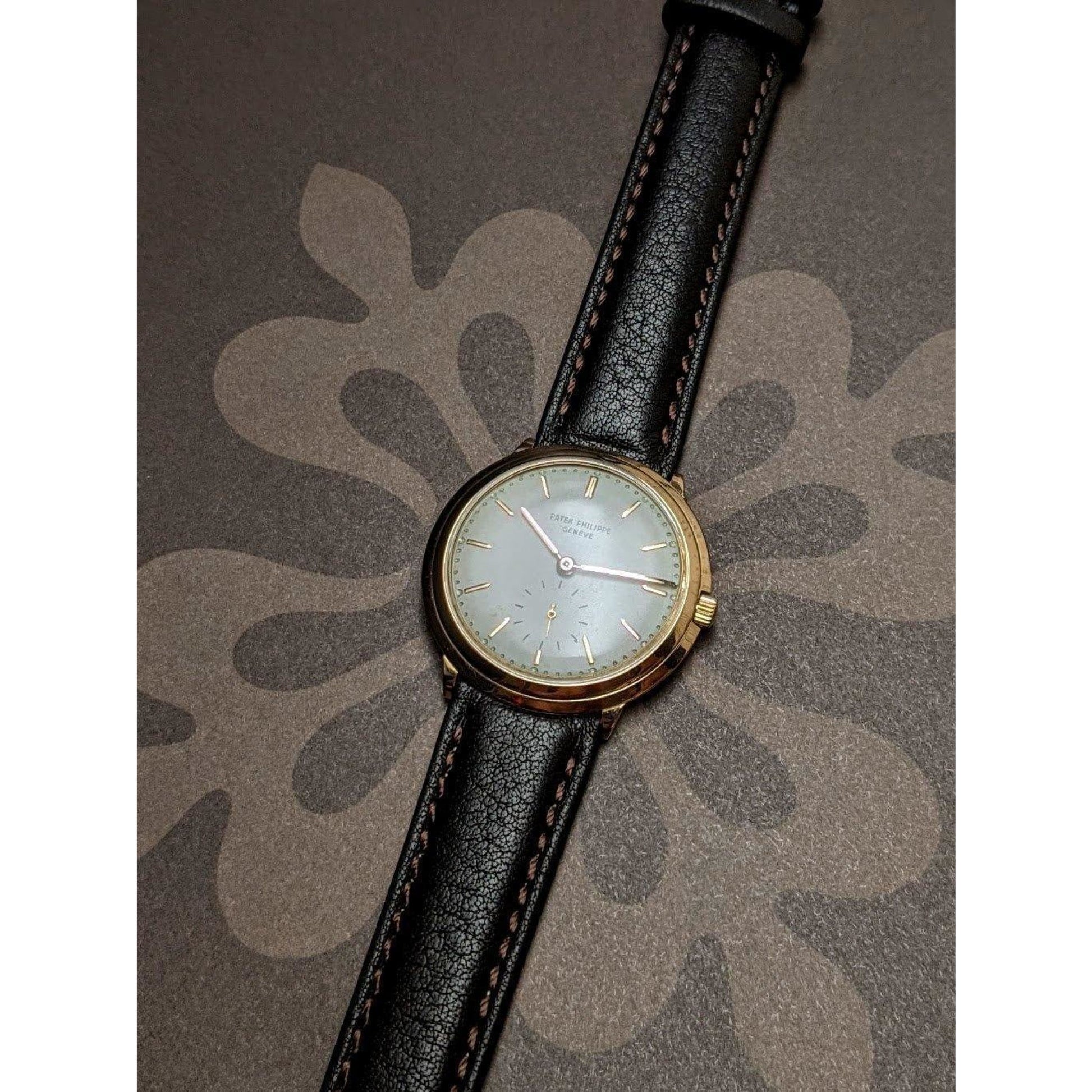 Patek Philippe Calatrava from 1954 with unique 18K Rose Gold case / Documents - E-V-W.com