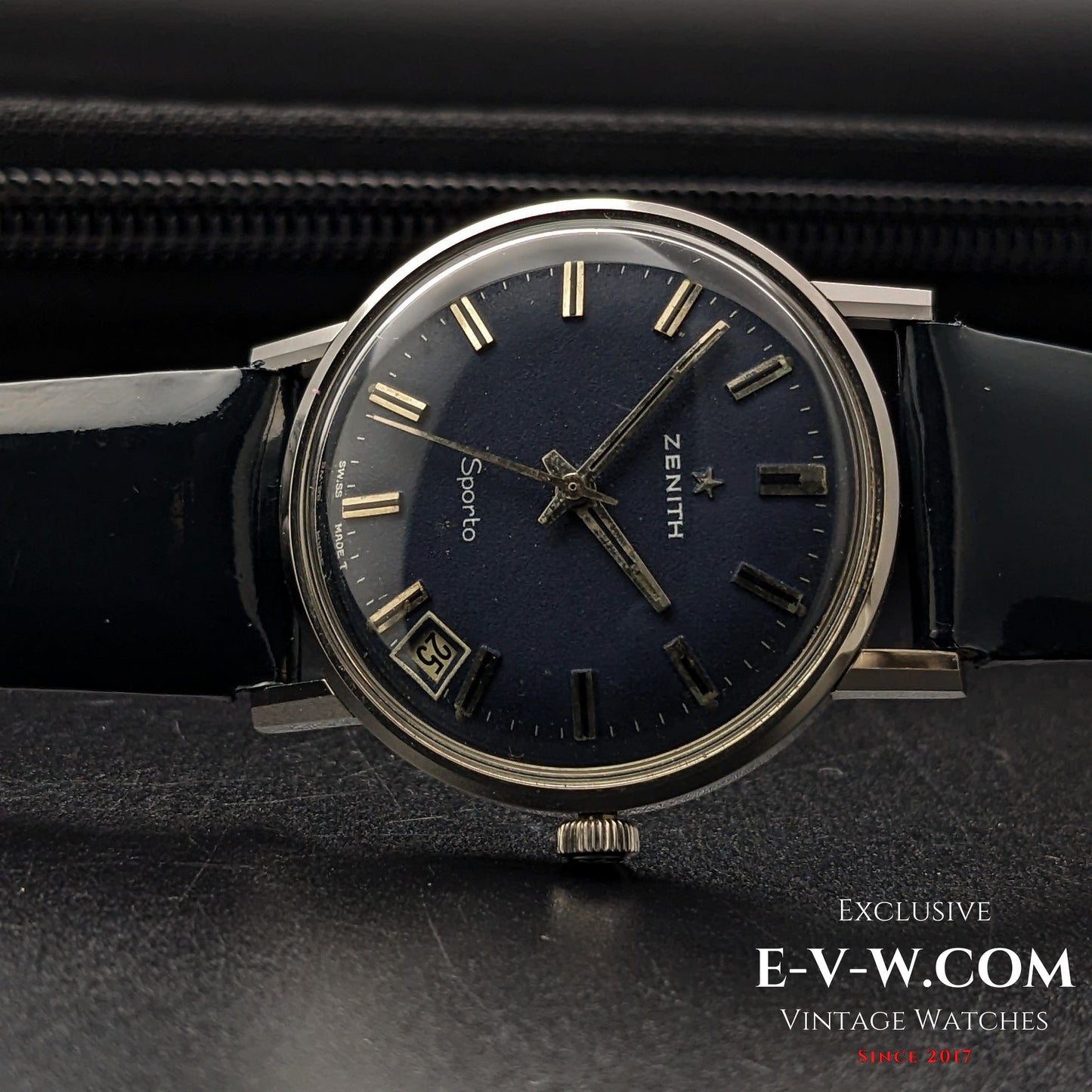 64 Years Old Vintage Zenith SPORTO / Dark blue dial / Cal. 2526 / Vintage 1960