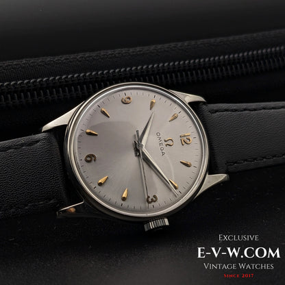 77 Years Old Vintage Omega Classic Ref. 2391-11 / Cal. 283 (30T2 family) / Vintage 1947