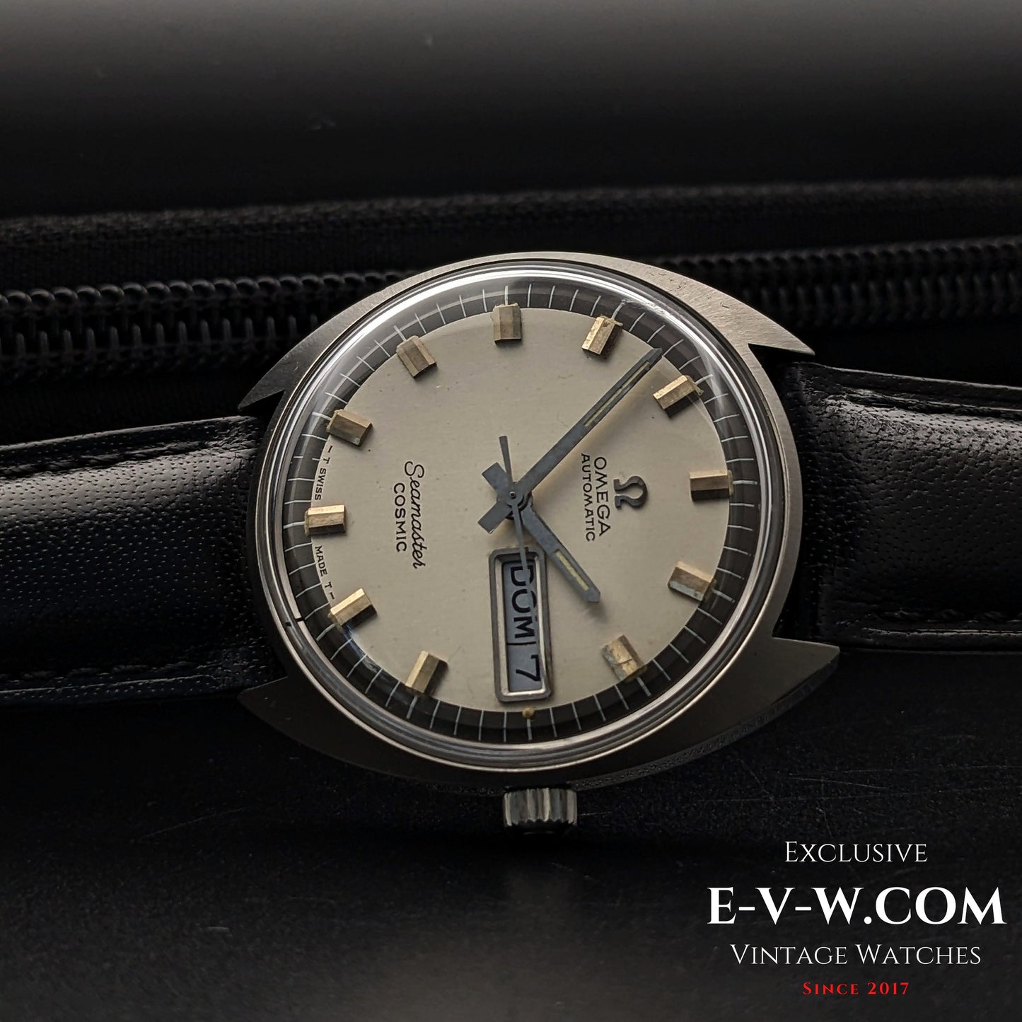 54 Years Old Vintage Omega AUTOMATIC Seamaster Cosmic / Ref. 166036 / Cal. 752 / Vintage 1970