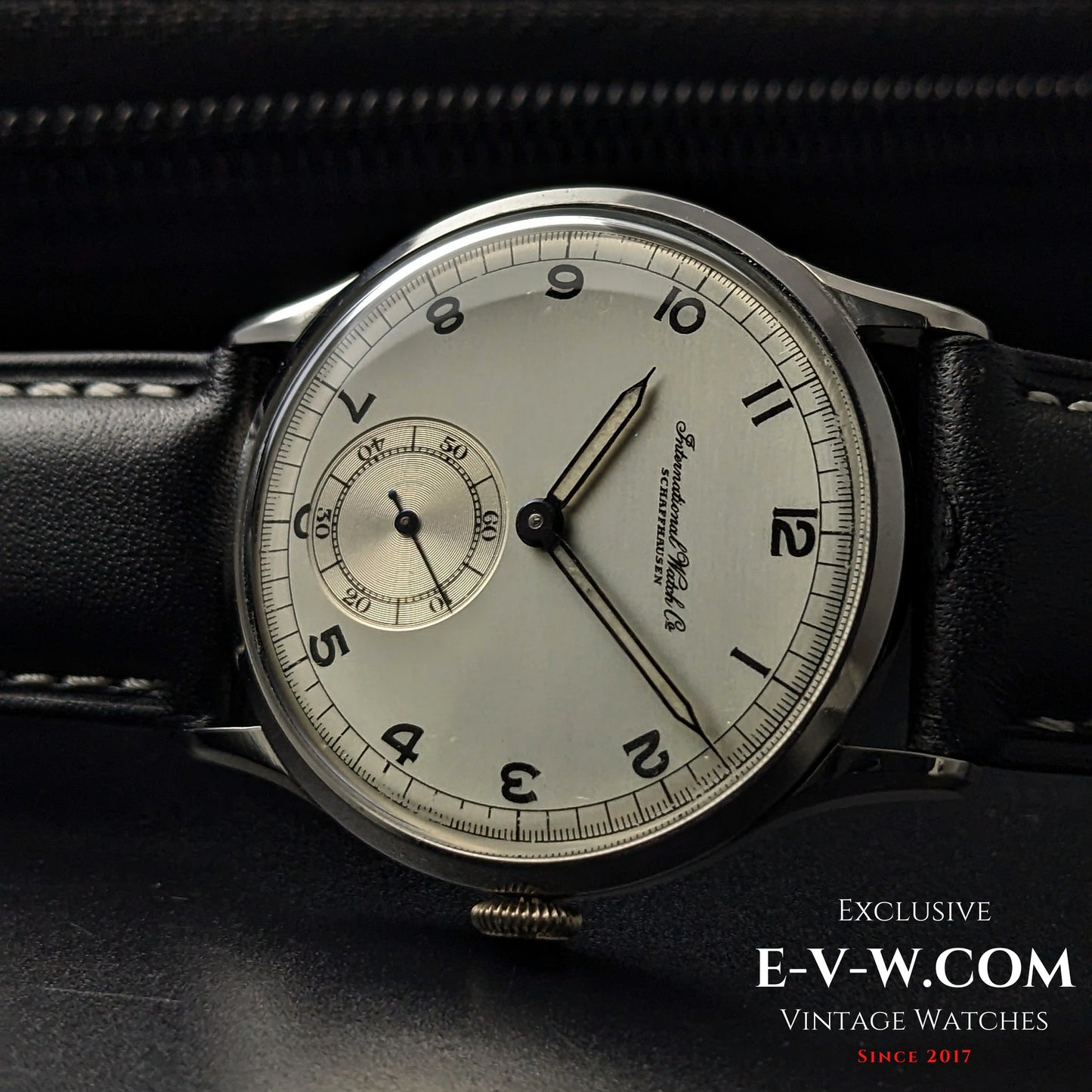 83 Years Old Vintage IWC Schaffhausen WWII / Cal. 83 / Vintage 1942