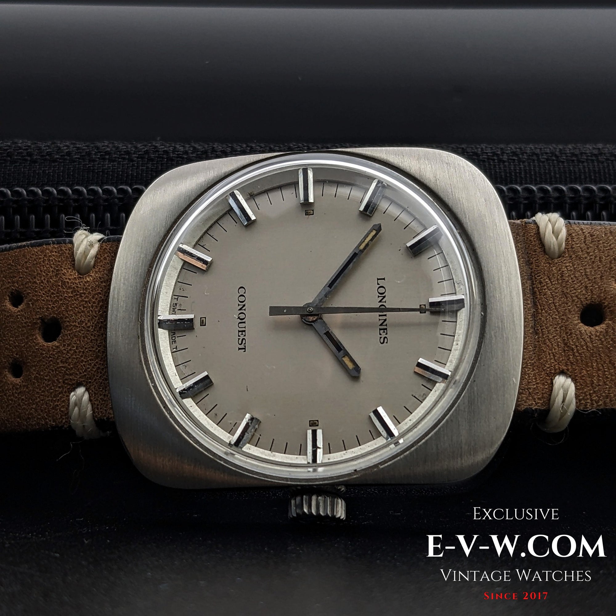 50 Years Old Vintage Longines CONQUEST / UFO / Cal. 706 Vintage 1974