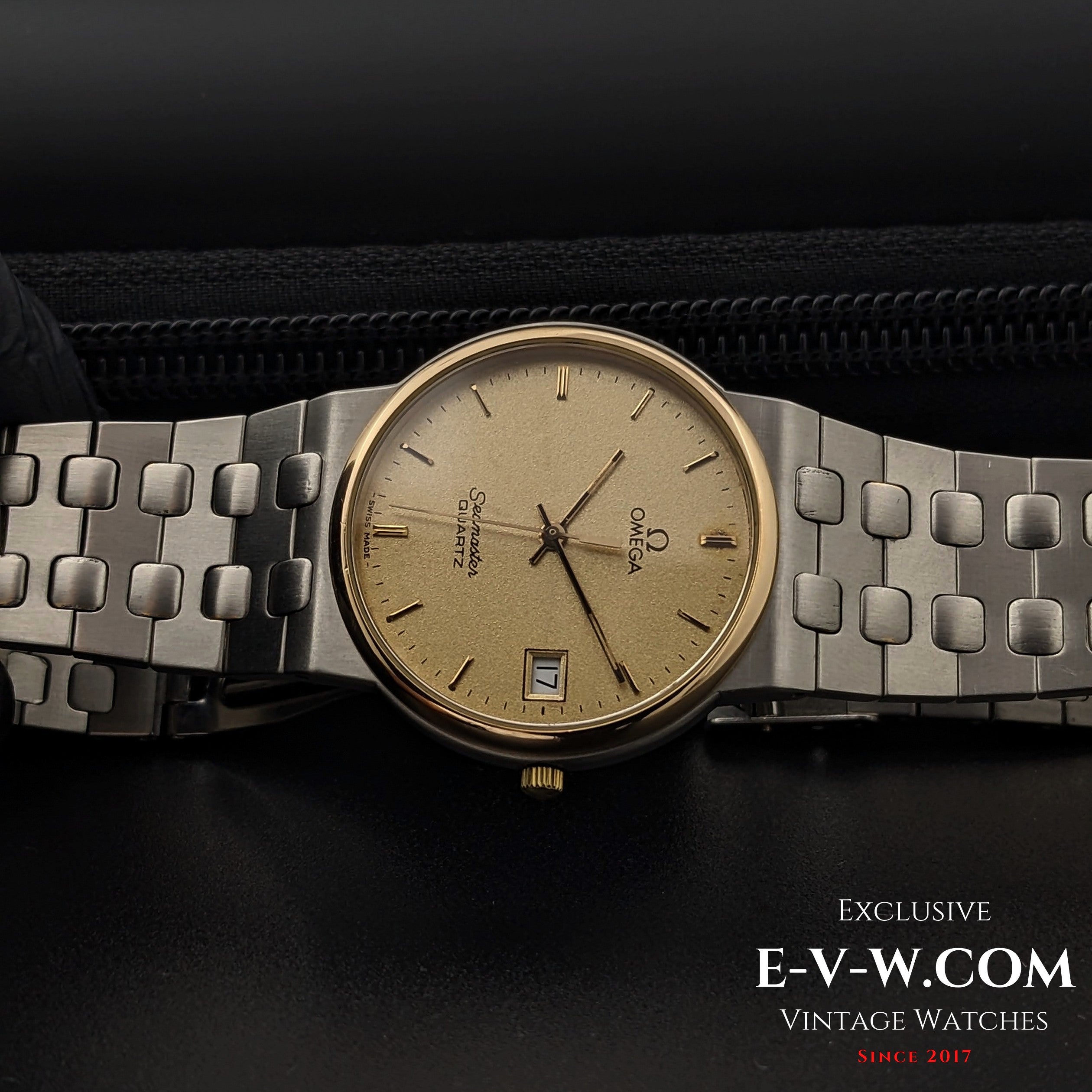 54 Years Old Vintage Omega Seamaster Quartz Steel Gold Ref. 1960277 Exclusive Vintage Swiss Watches