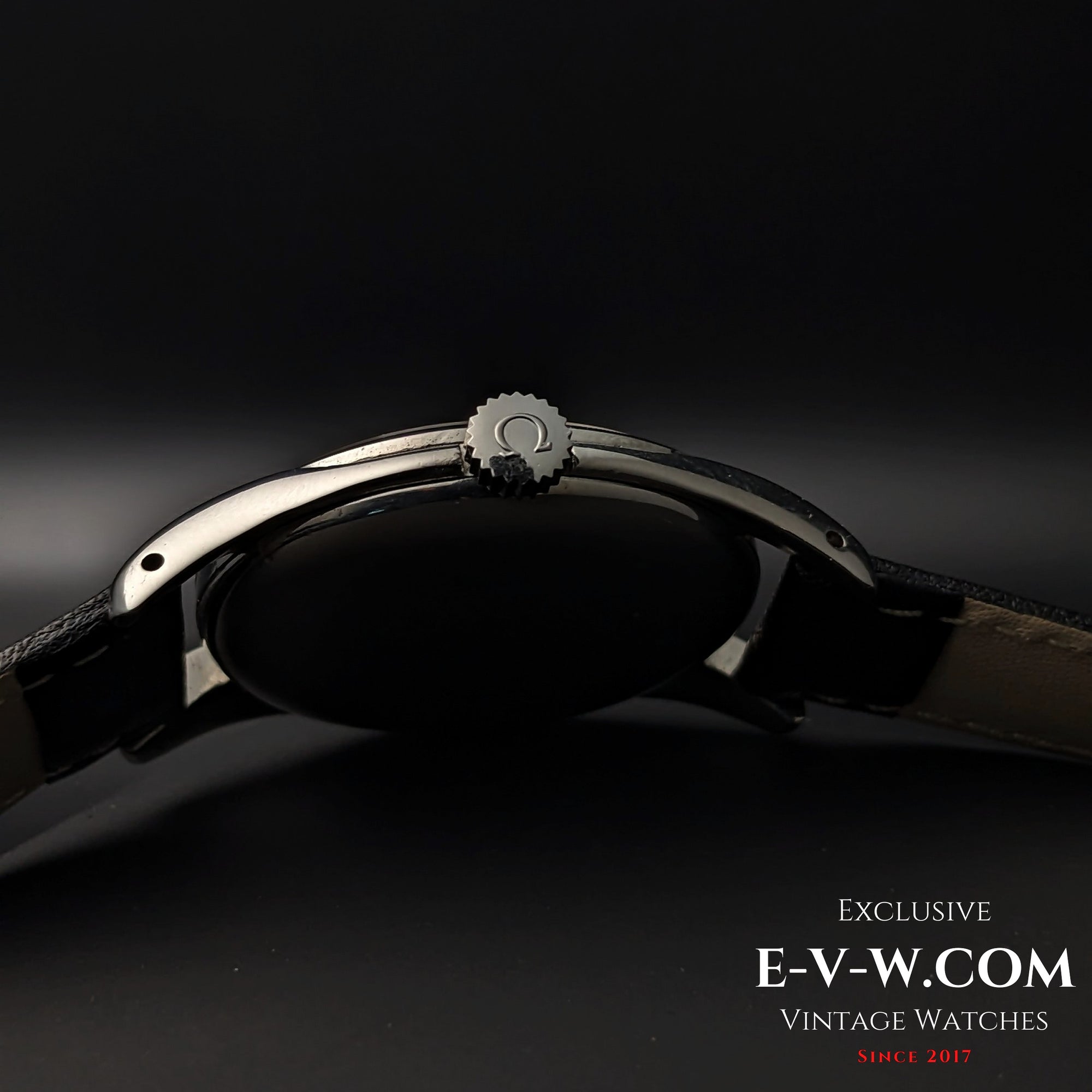 78 jaar oude vintage Omega Classic / Ref. 2503 / Cal. 260 (30T2) / Vintage 1947