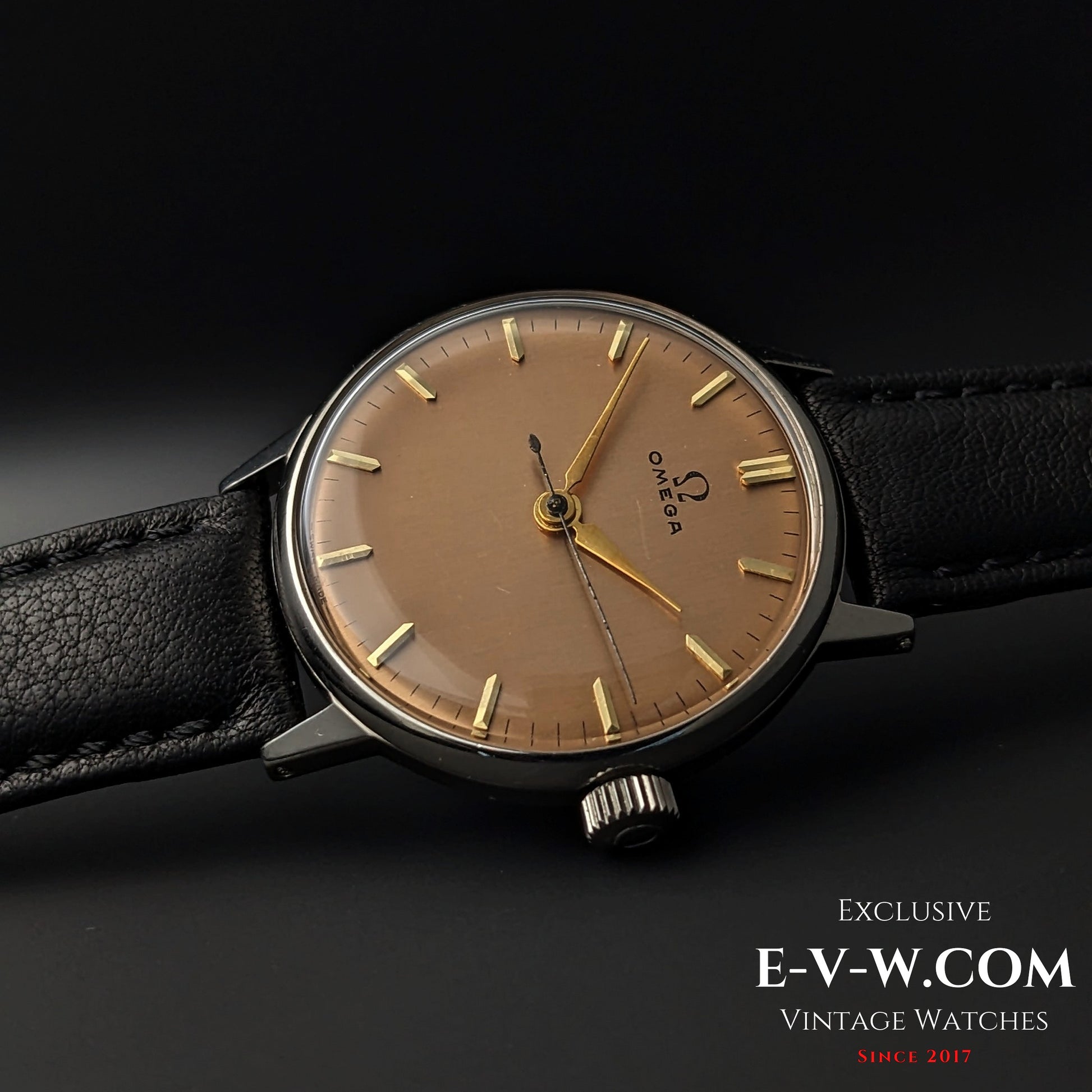 73 Years Old Vintage Omega Salmon Dial / Ref. 2348-7 / Cal. 283 (30T2) / Vintage 1952