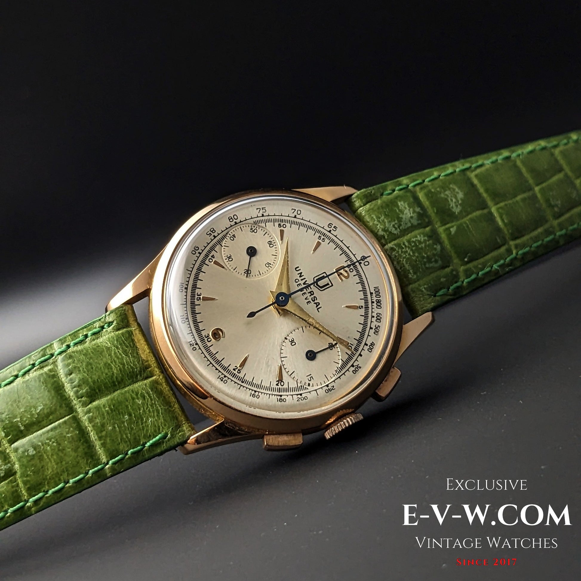 82 Years Old Vintage Universal Geneve 18K Gold Chronograph / Cal. 285 / Vintage 1943