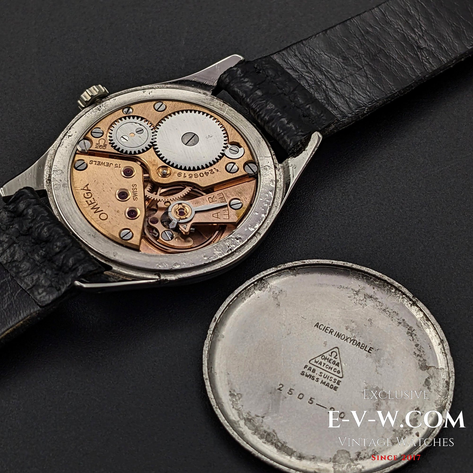 73 Years Old Vintage Omega Sector Oversize Jumbo Ref. 2505 / Cal. 265 (30T2family) / Vintage 1950