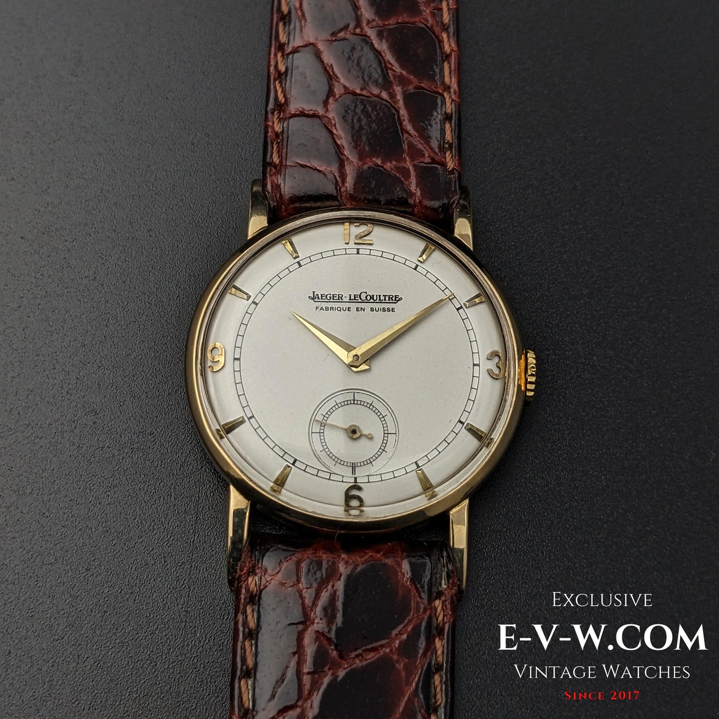 84 Years Old Vintage Jaeger-LeCoultre Fabrique en Suisse / 14k Gold / Cal. 428 / Vintage 1940