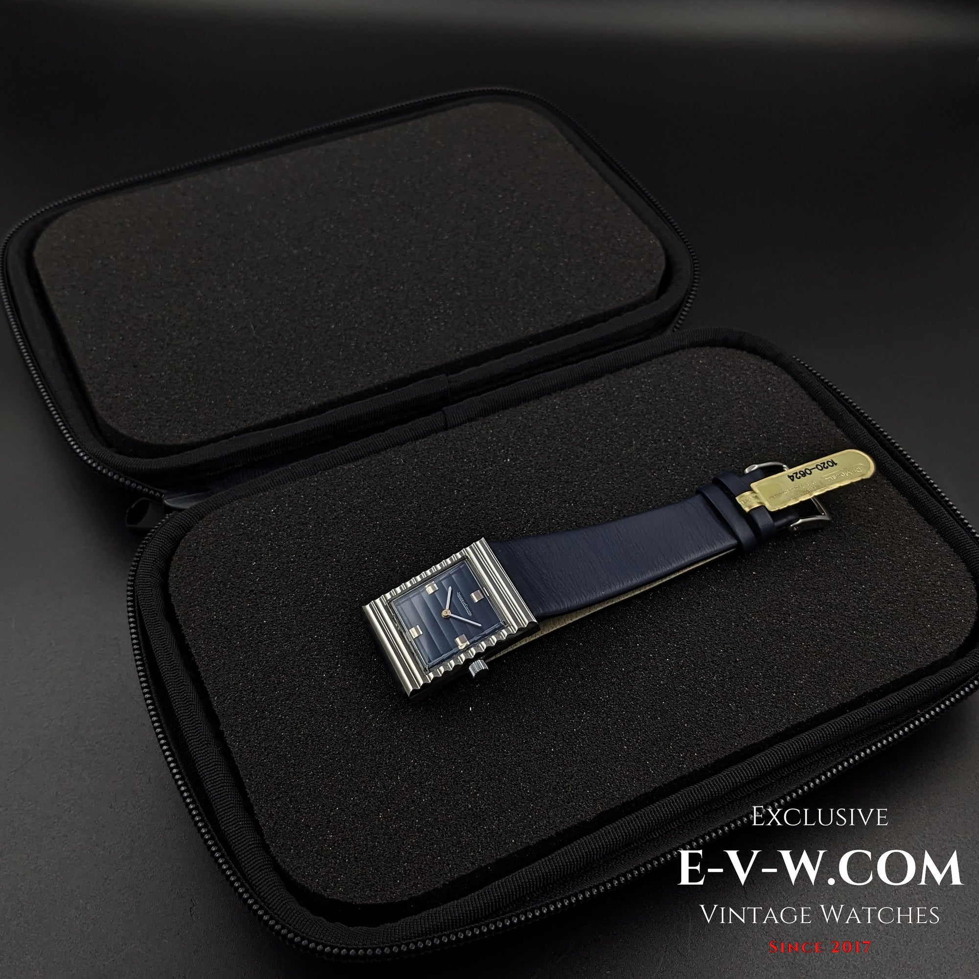 Vintage Jaeger-LeCoultre Square Art Deco / Square / Tank Ref 2374-3 / Cal. K818 / Vintage 1960s