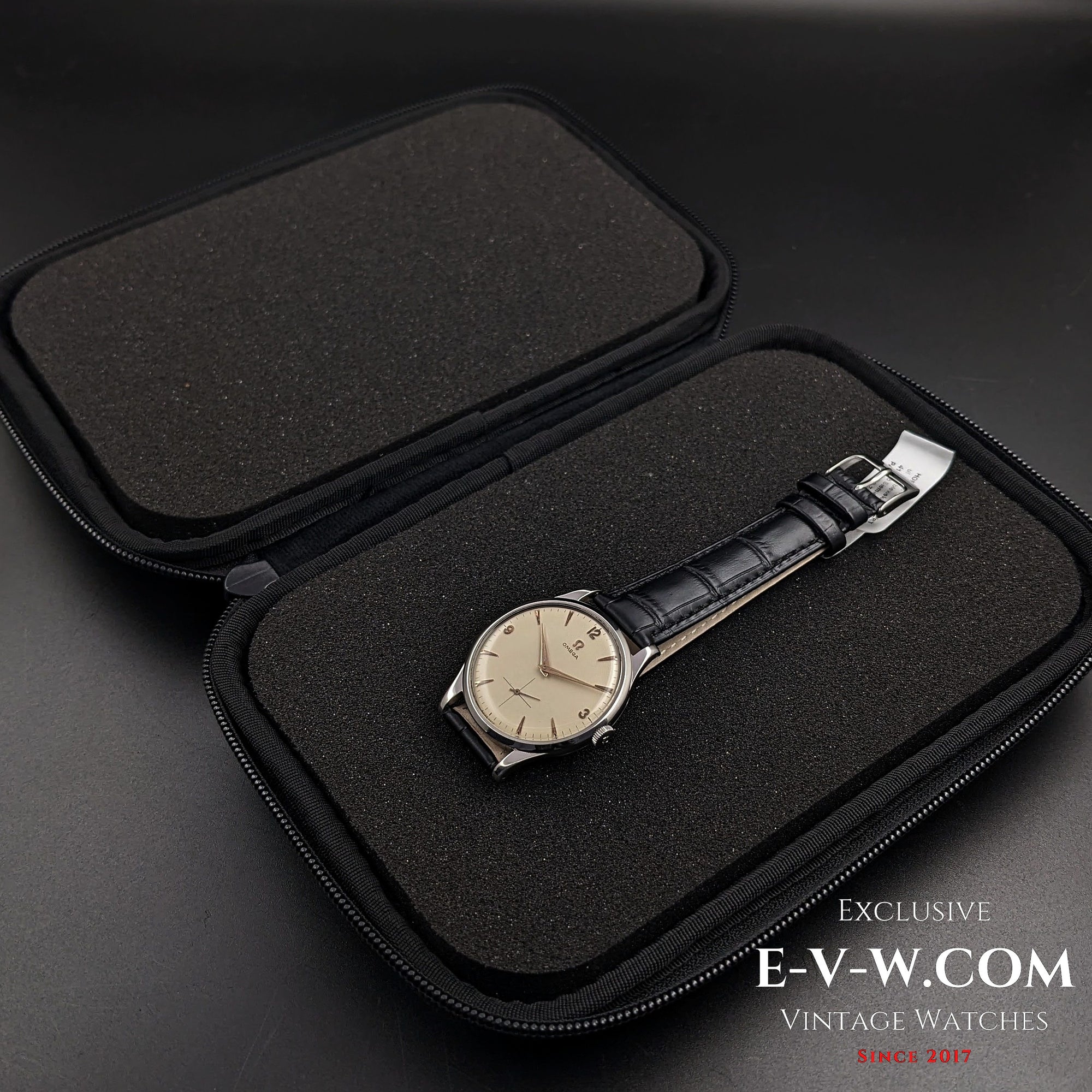 72 Years Old Vintage Omega Guilloche-Honeucomb  Dial / Jumbo Ref. 2609 / Cal. 266 / Vintage 1952