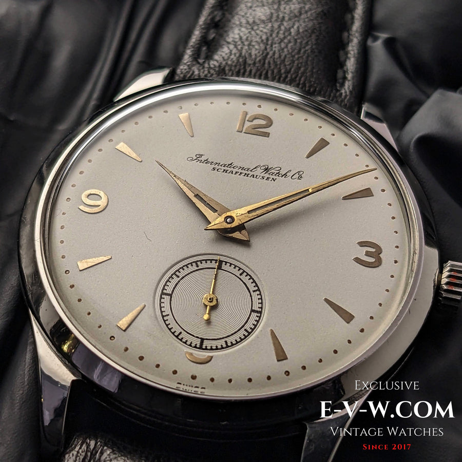 Montre IWC Schaffhausen vintage rare de 68 ans / Cal. 88 / Millésime 1956