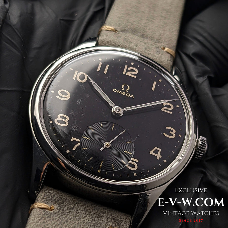 77 Years Old Vintage Omega Sei tacche military Ref. 2383 7 / Cal. 265 (30T2) / Vintage 1947
