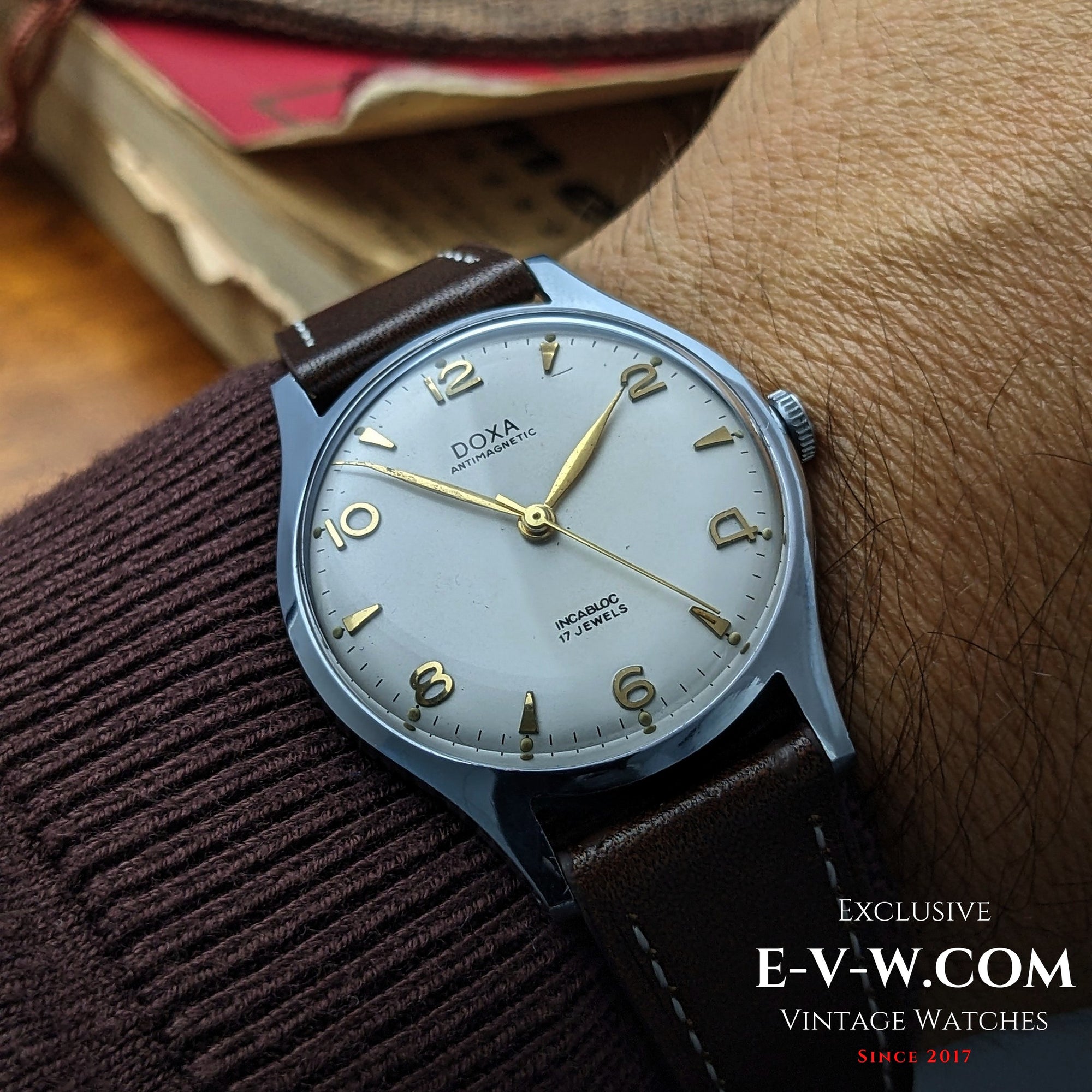 Jaren 1950 — DOXA — Antimagnetisch — Kaliber .380 FFR — Vintage jaren 1950 — Onderhouden