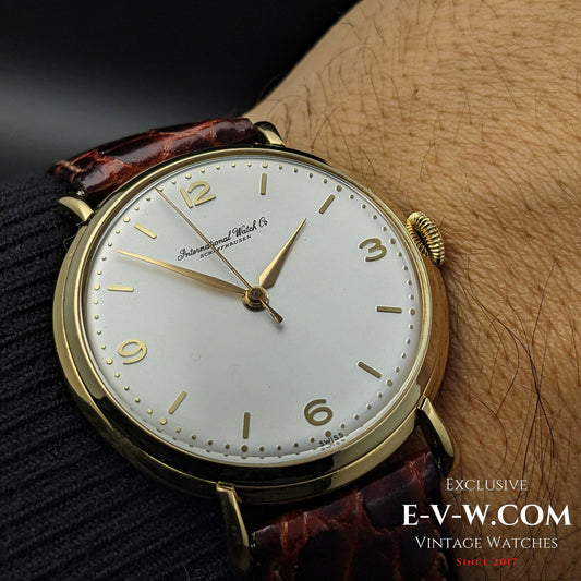 62 jaar oud vintage IWC Schaffhausen 18k goud / krabvormige bandaanzetten / / kaliber 89 / vintage 1961