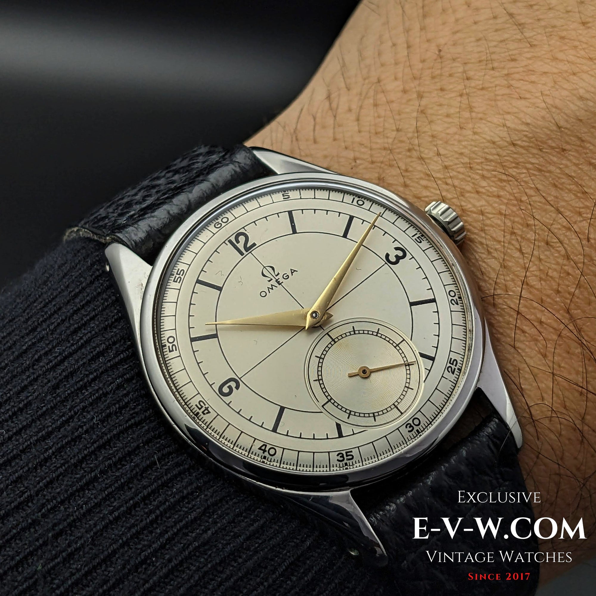 73 Years Old Vintage Omega Sector Oversize Jumbo Ref. 2505 / Cal. 265 (30T2family) / Vintage 1950