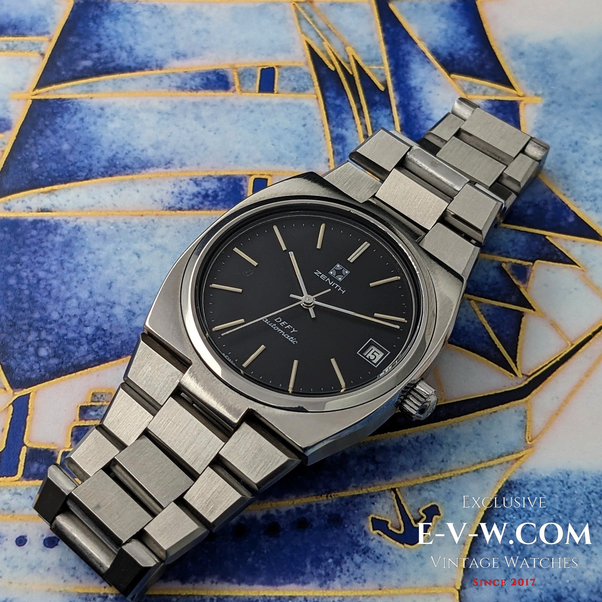 زينيث ديفاي أوتوماتيك سيرف | المرجع 02.0360.380 | عيار 2572PC | عتيق من السبعينات | مجدد