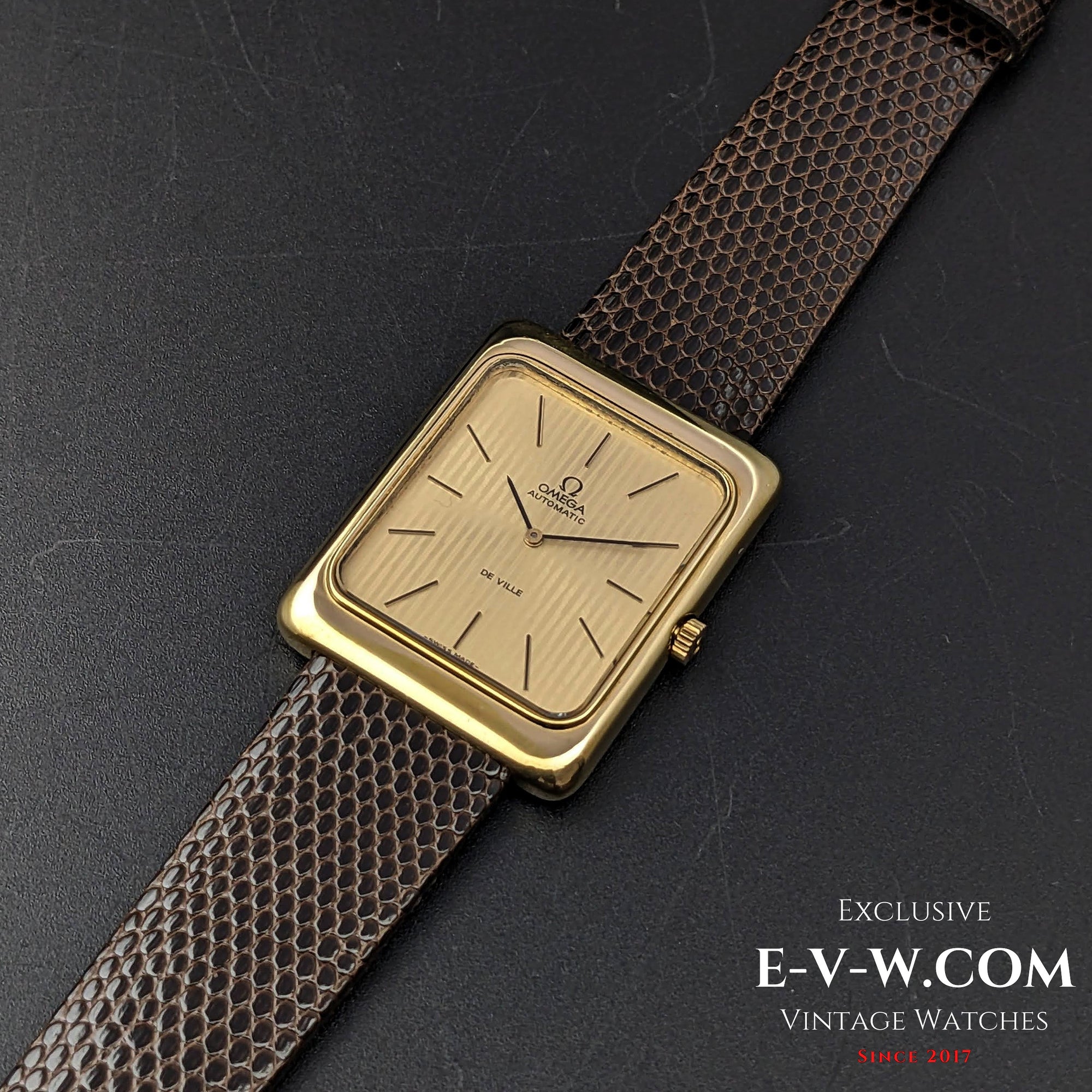 52 Years Old Vintage Omega DE VILLE / Jumbo / Very rare dial Ref, 1510046 / Cal. 710 / Vintage 1972