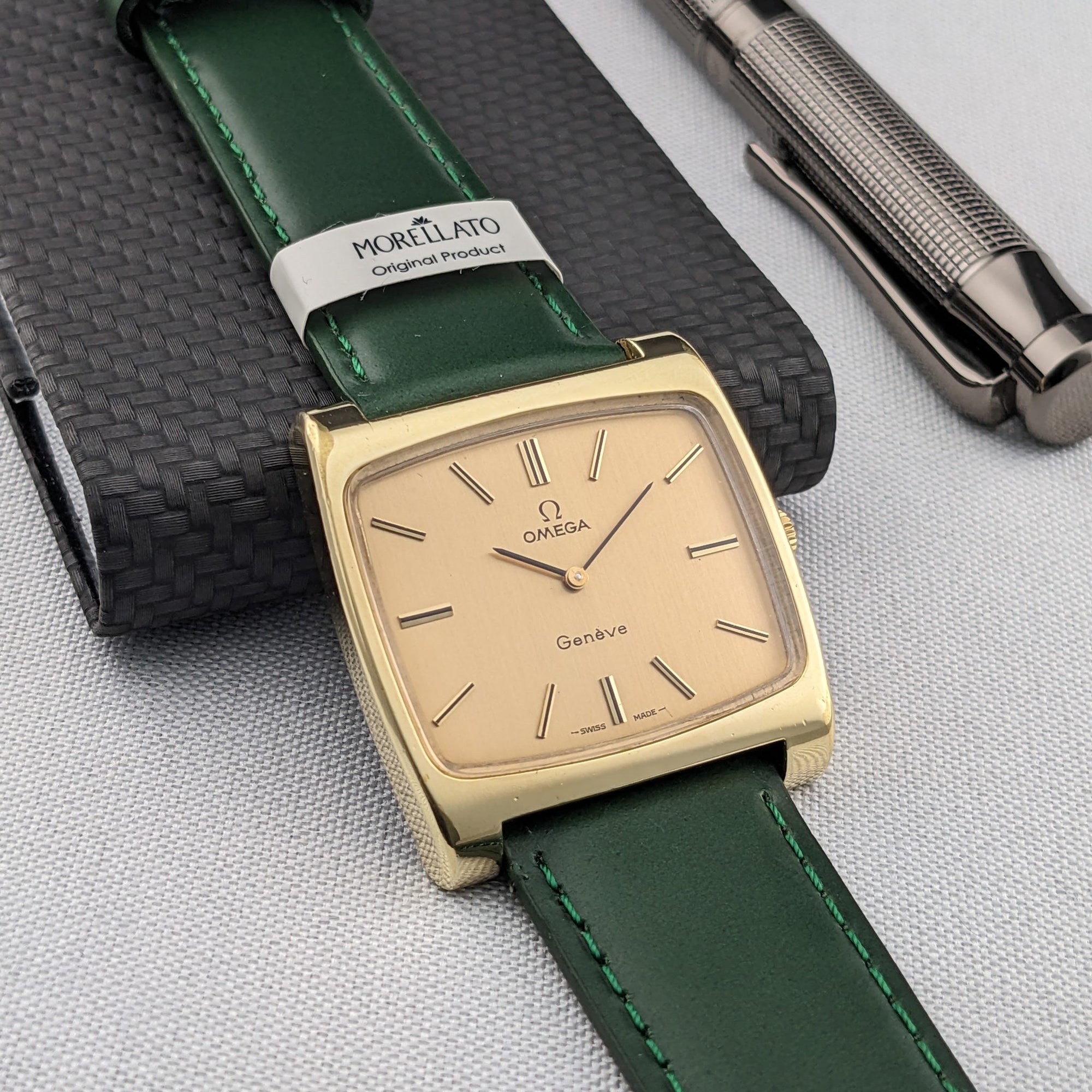 47 Years Old Omega Genève Gold platted / Ref 111.0109 / Vintage 1979 Watch / Cal 620 Movement / Serviced dial
