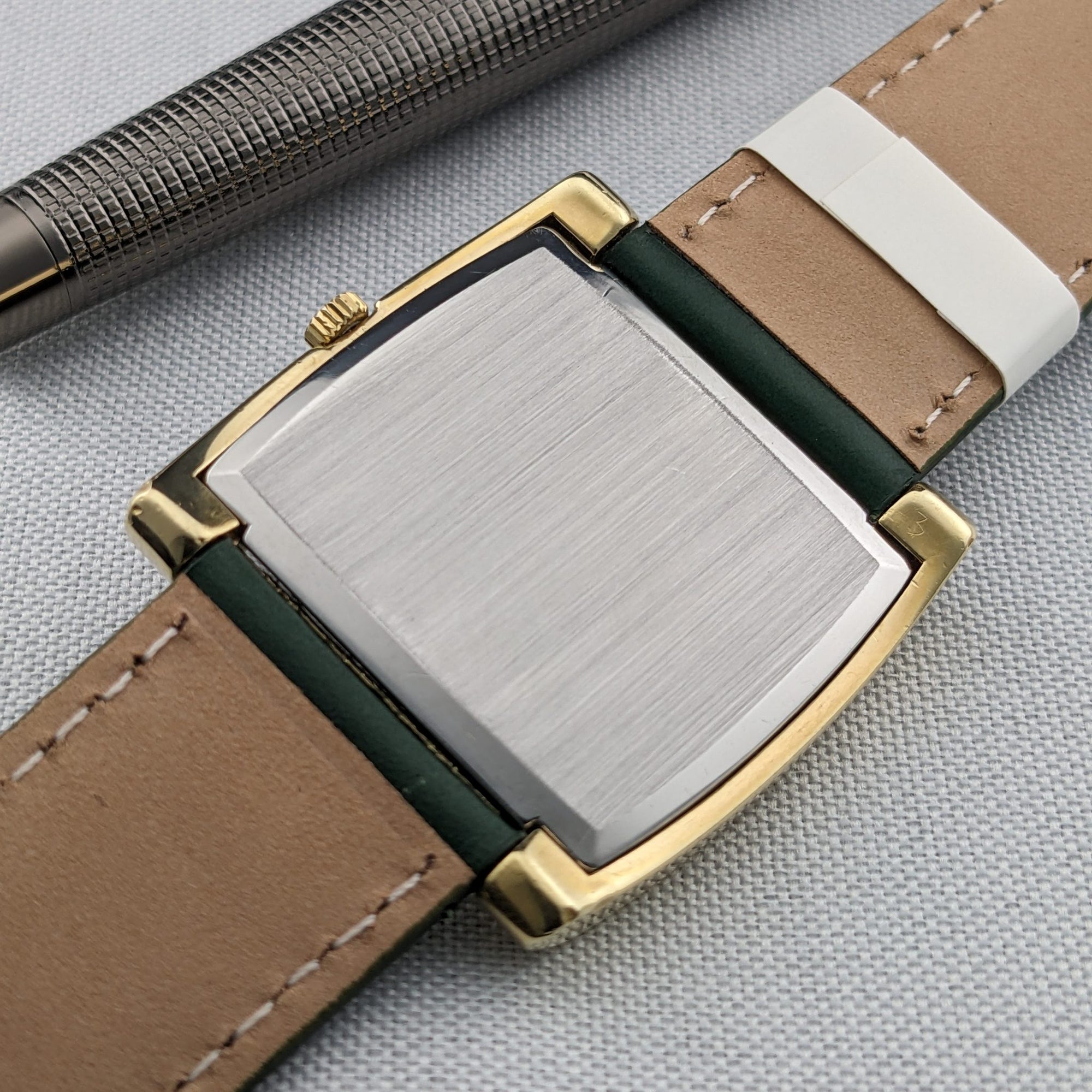 47 Years Old Omega Genève Gold platted / Ref 111.0109 / Vintage 1979 Watch / Cal 620 Movement / Serviced vintage watch