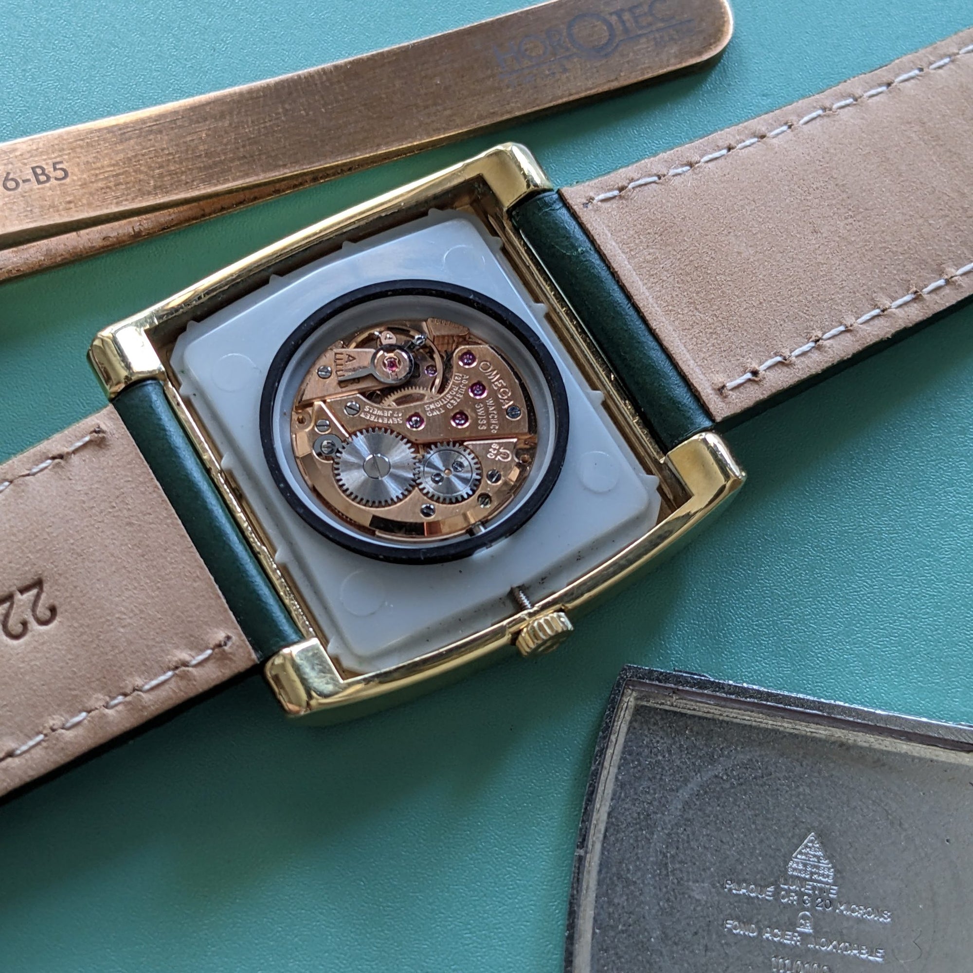 47 Years Old Omega Genève Gold platted / Ref 111.0109 / Vintage 1979 Watch / Cal 620 Movement / Serviced vintage watch
