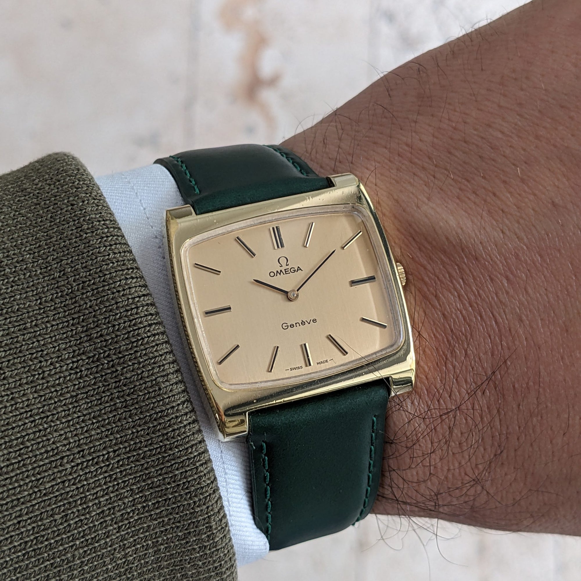 47 Years Old Omega Genève Gold platted / Ref 111.0109 / Vintage 1979 Watch / Cal 620 Movement / Serviced vintage watch