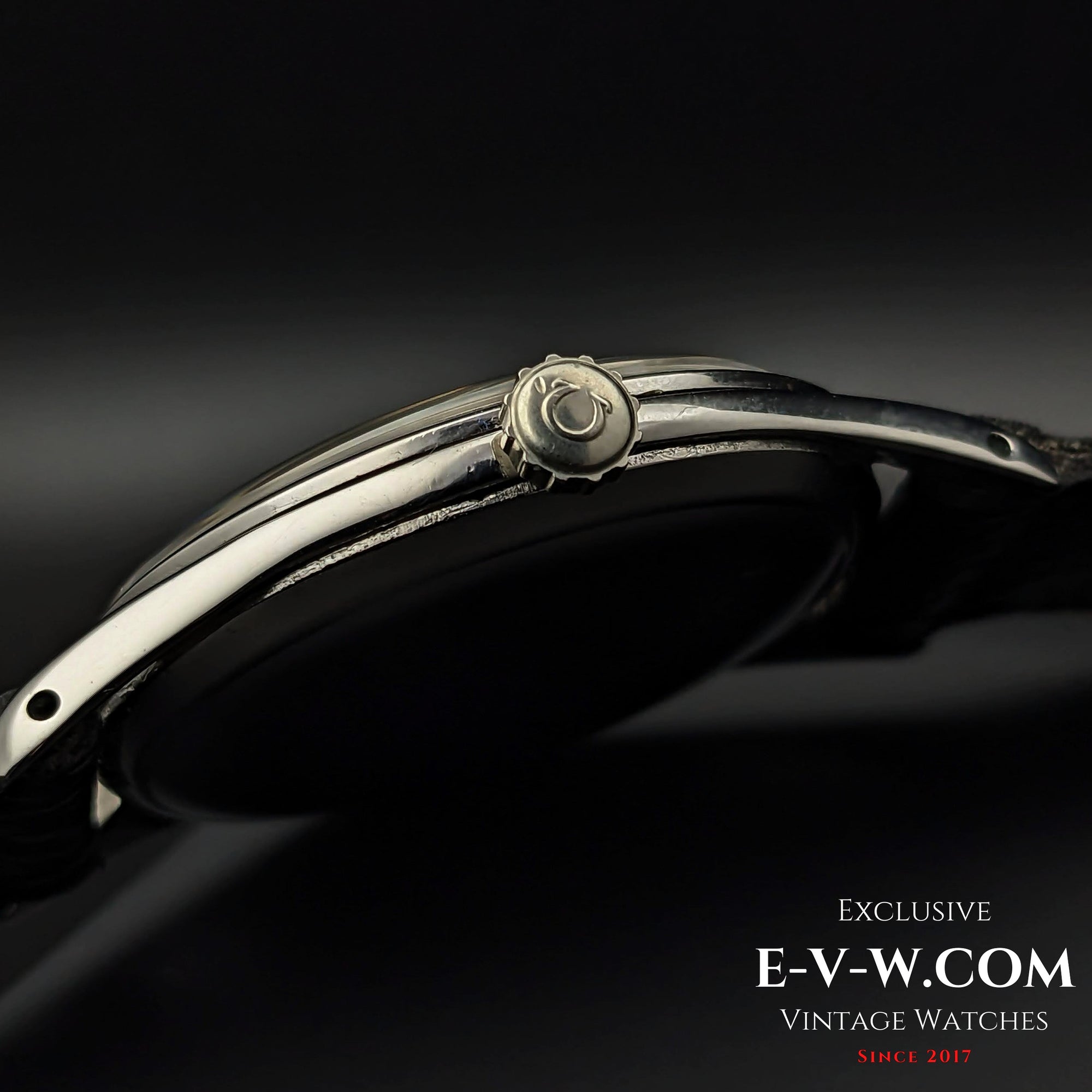 73 Years Old Vintage Omega Sector Oversize Jumbo Ref. 2505 / Cal. 265 (30T2family) / Vintage 1950