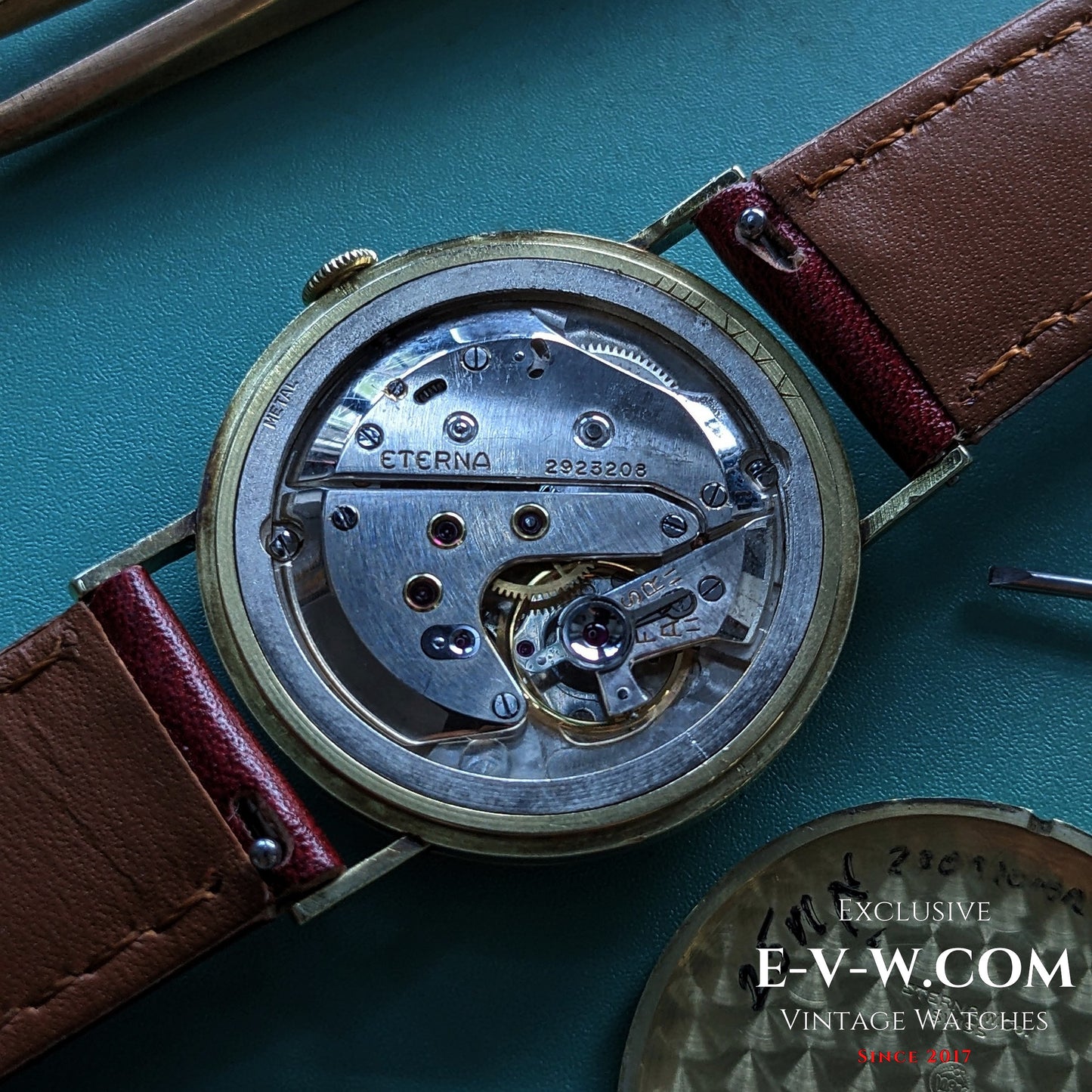 84 Years Old Vintage Eterna 14K Gold / WWII / Cal. 1020 / Vintage 1941
