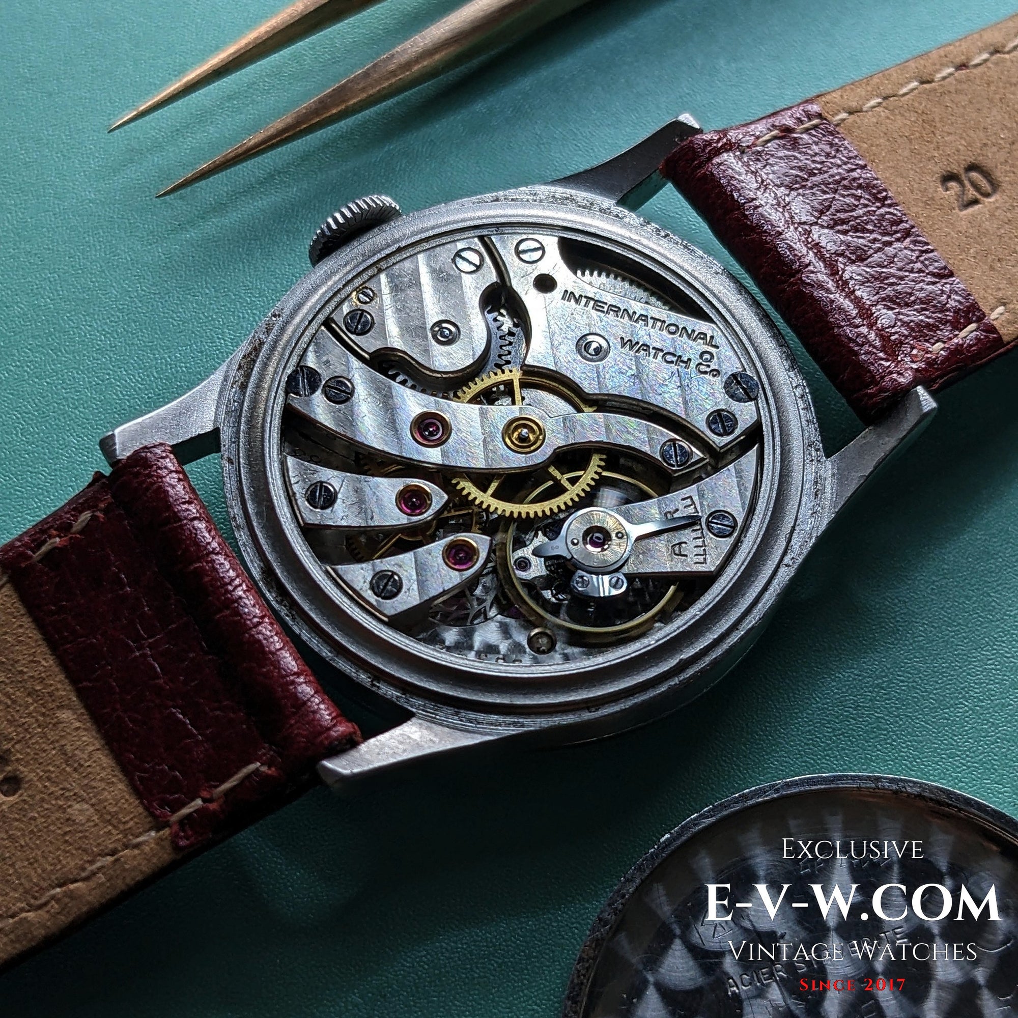 Reloj de vestir IWC Schaffhausen vintage de 87 años | Calibre 83 | Vintage 1938 / Revisado