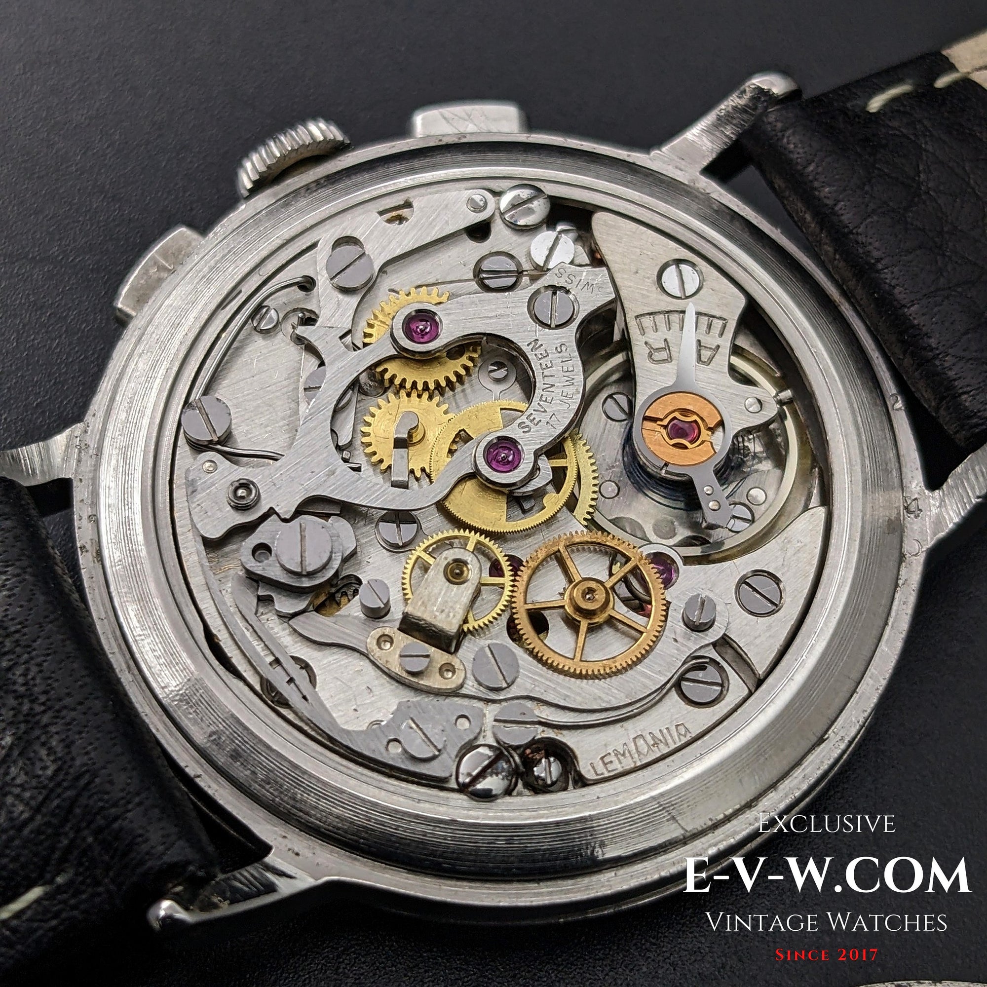 85 Years Old Vintage Lemania Chronographe SUISSE / WWII / Black dial / Cal. 1276 / Vintage 1940
