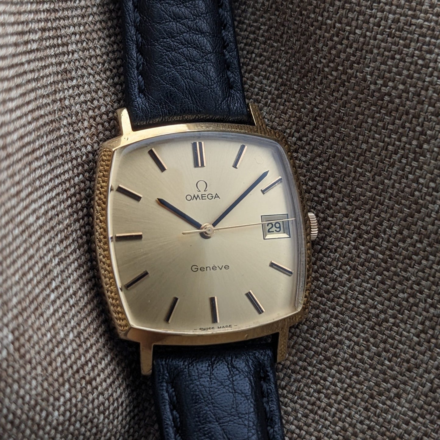 52 Years Old / Omega Genève / Ref 132.0052 / Vintage 1974 Watch / Cal 1030 Movement / Serviced vintage watch