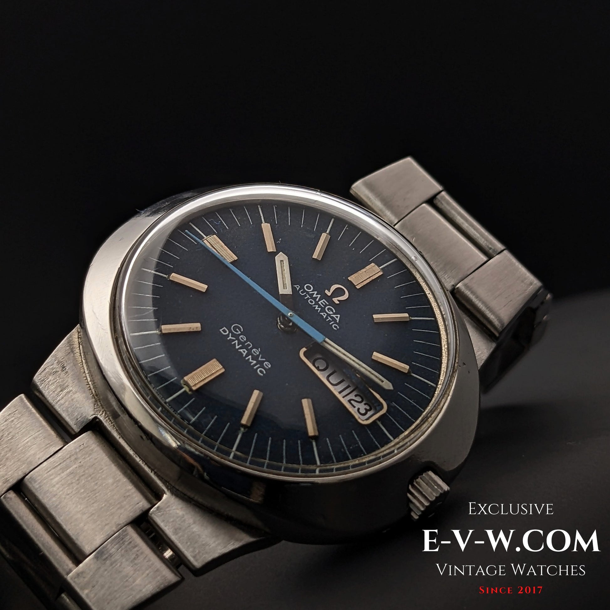 55 Years Old Vintage Omega Geneve Dynamic / Ref. 166.079 / Cal. 752 / Vintage 1969