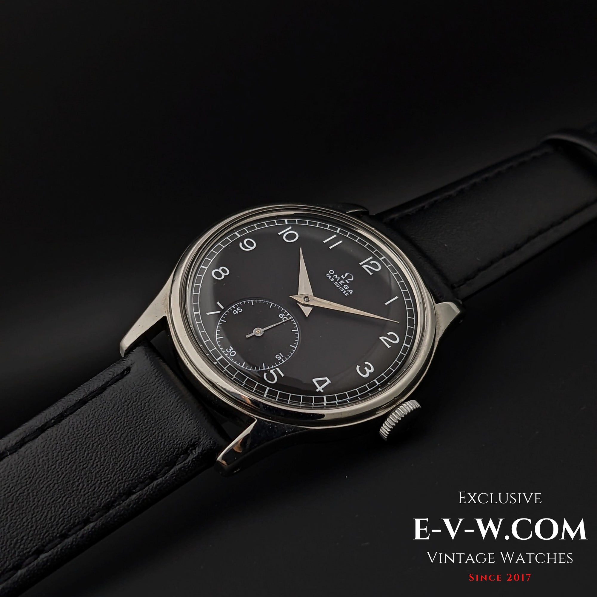 80 Years Old Vintage Omega SUVERAN WWII Ref. 2400-7 / Cal. 30T2PC Vintage 1944