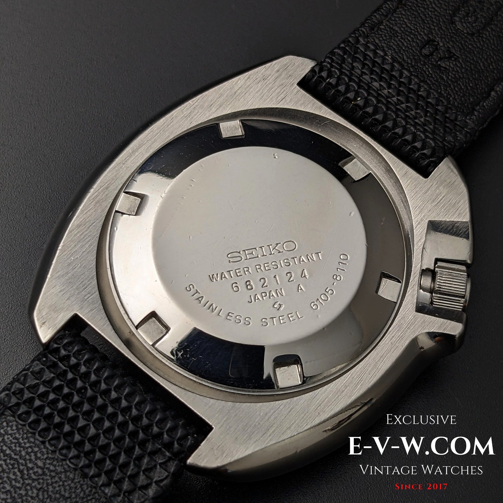 55 Years Old Vintage SEIKO Diver Capitan Willard Automatic Ref. 6105-8110 / Cal. 6105B Vintage 197055 Years Old Vintage SEIKO Diver Capitan Willard Automatic Ref. 6105-8110 / Cal. 6105B Vintage 1970