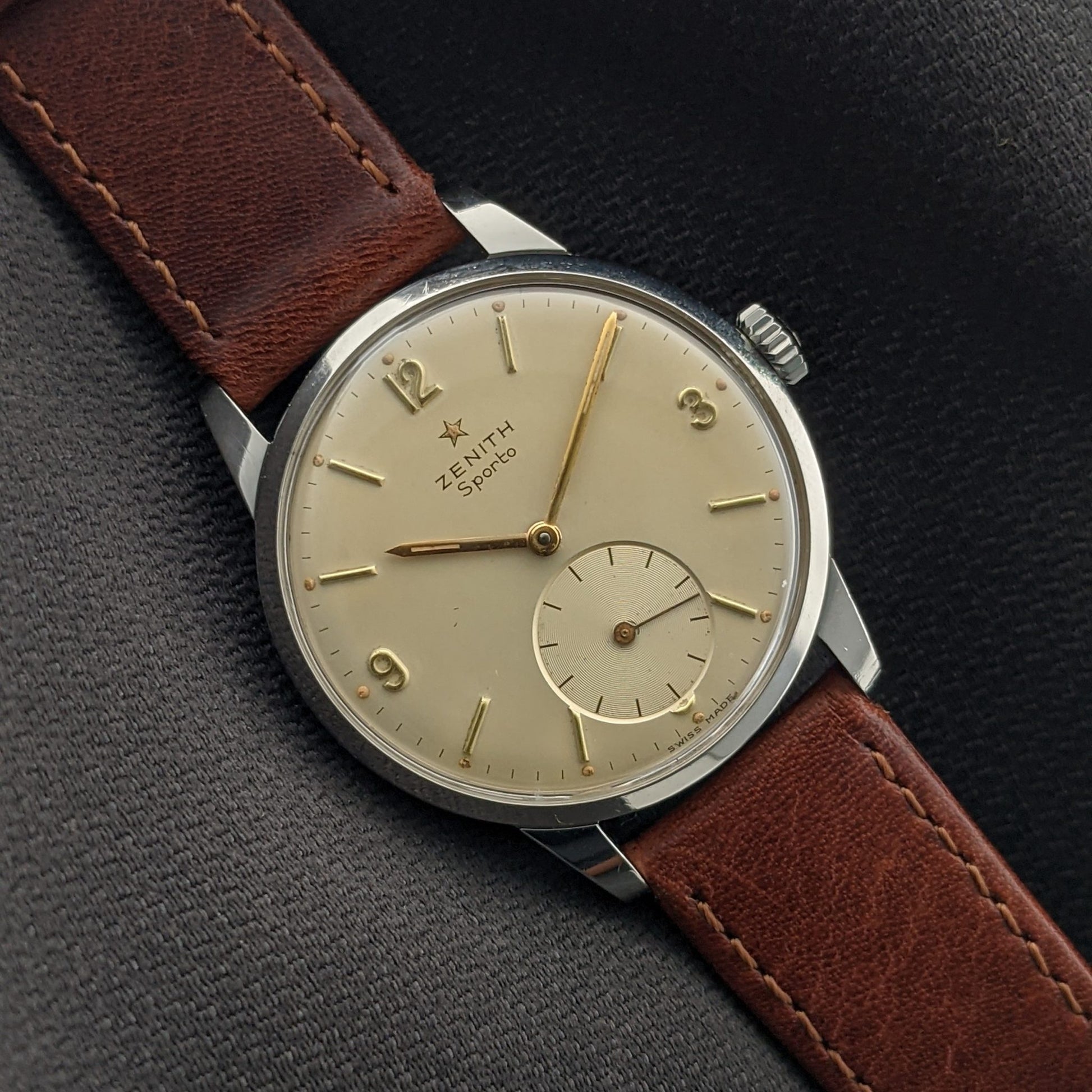 66 Years Old / Zenith Sporto / Vintage 1960 Watch / Cal 40 Movement / Serviced vintage watch