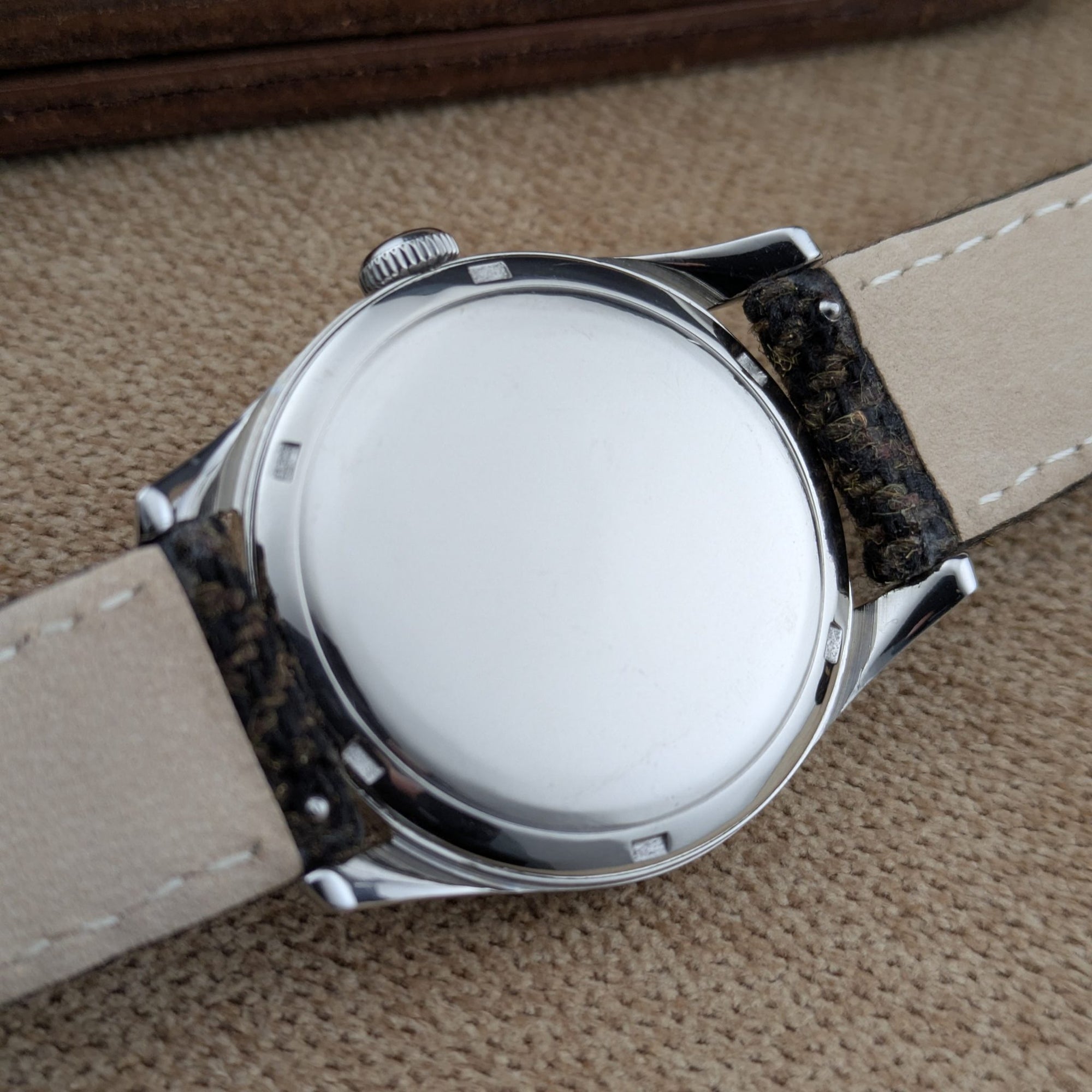 76 Years Old / Omega / Ref 2639-1 / Vintage 1950 Watch / Cal 265 Movement / Serviced vintage watch