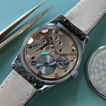 76 Years Old / Omega / Ref 2639-1 / Vintage 1950 Watch / Cal 265 Movement / Serviced vintage watch