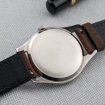 79 Years Old Omega jumbo 38mm / Ref 2505-23 / Vintage 1947 Watch / Cal 30T2 PC Movement / Serviced vintage watch